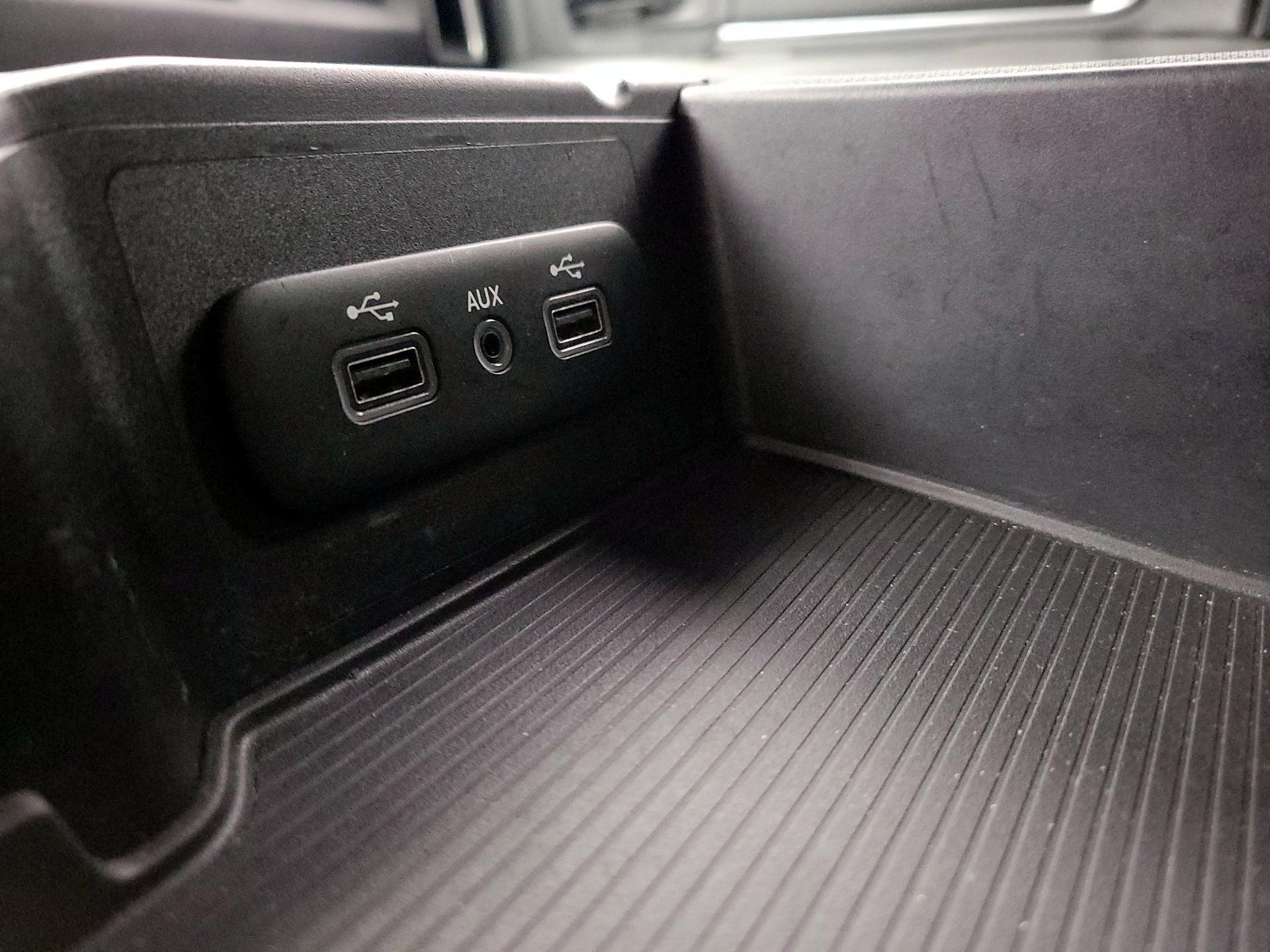 Thumbnail: 2018 RAM 1500 - 18