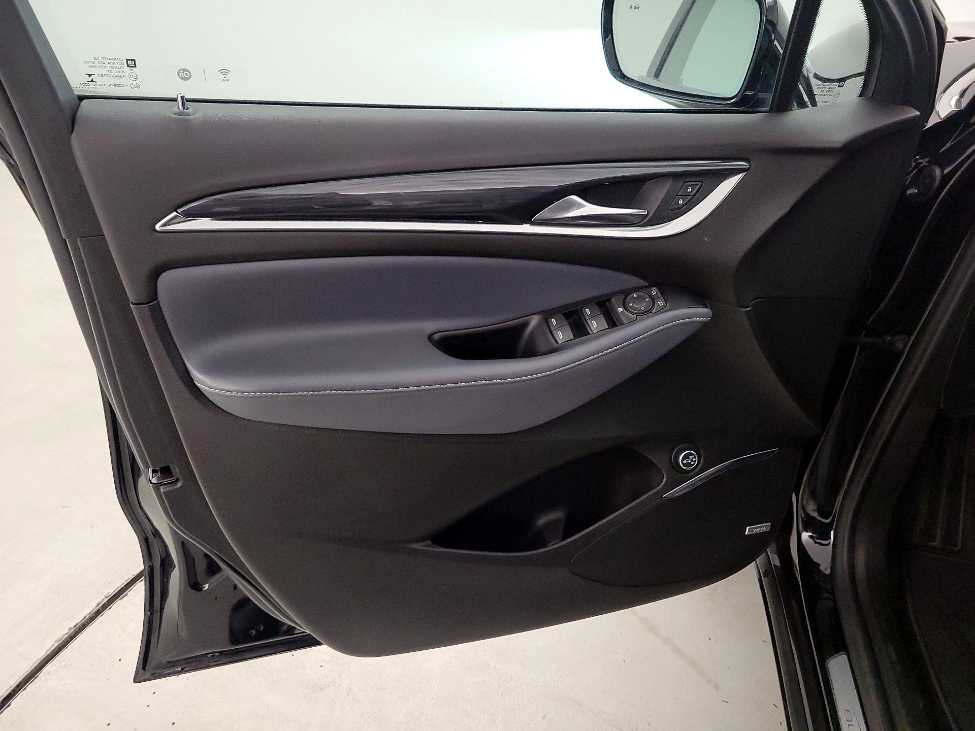 Thumbnail: 2023 Buick Enclave - 12