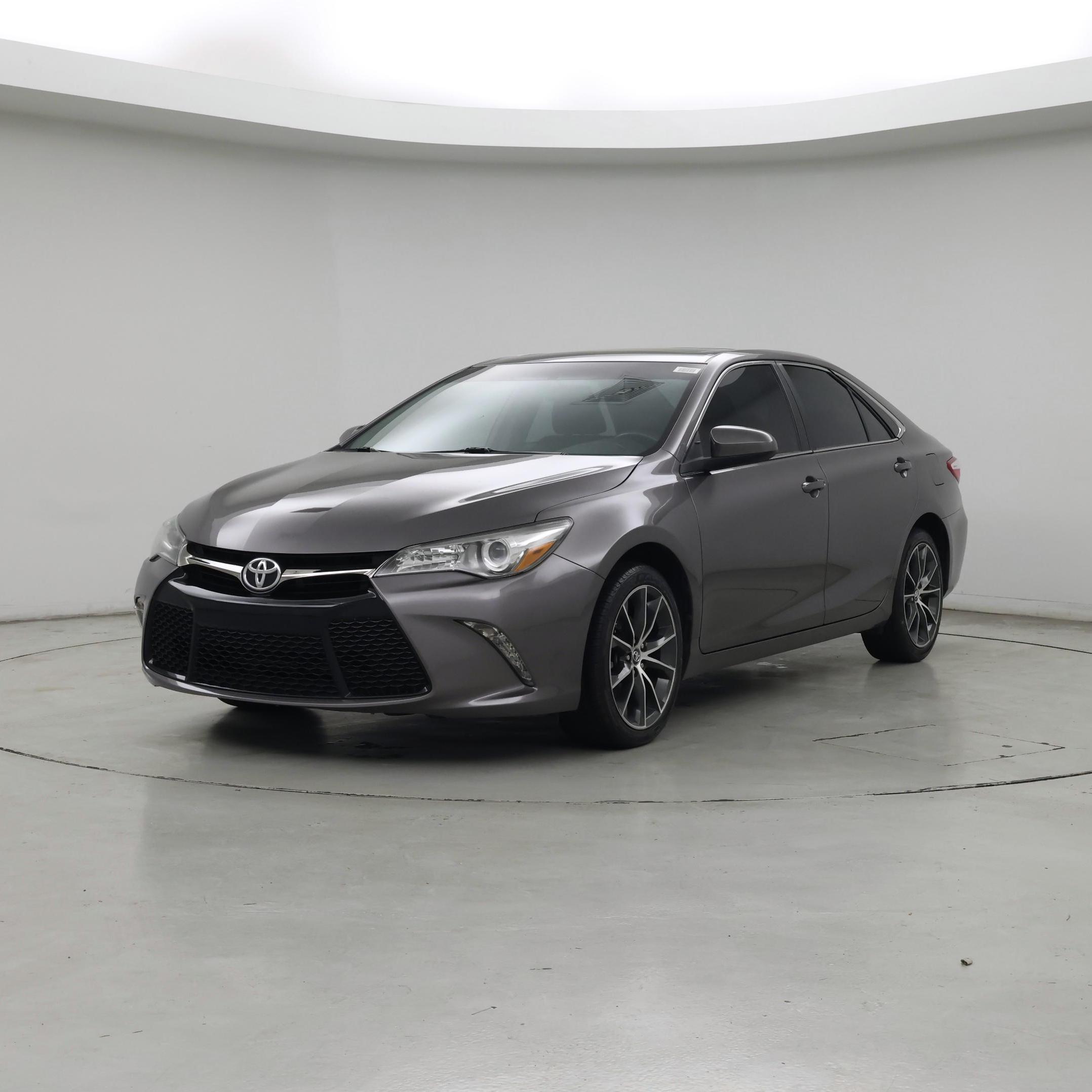 Thumbnail: 2017 Toyota Camry - 4