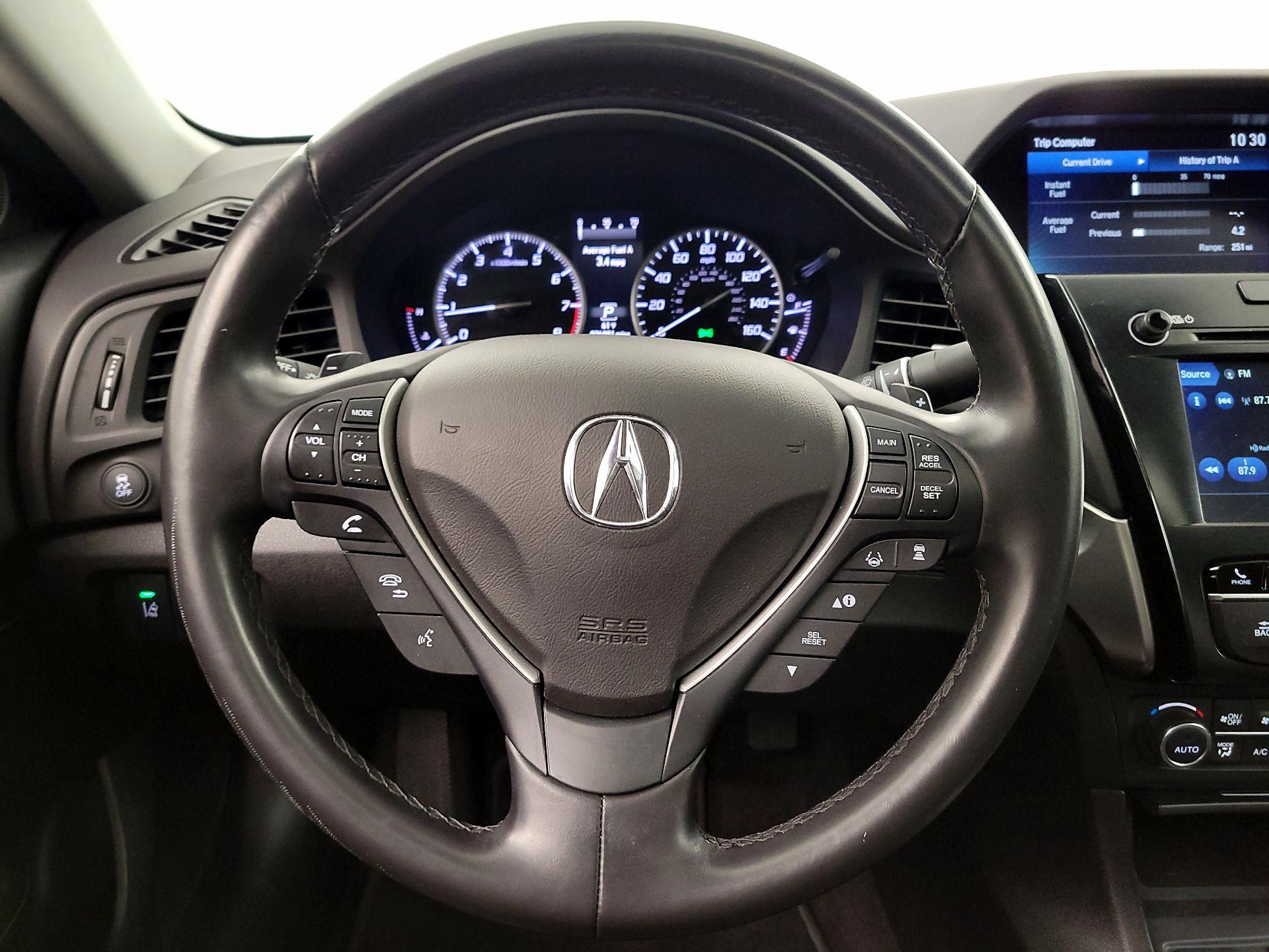 Thumbnail: 2020 Acura ILX - 10