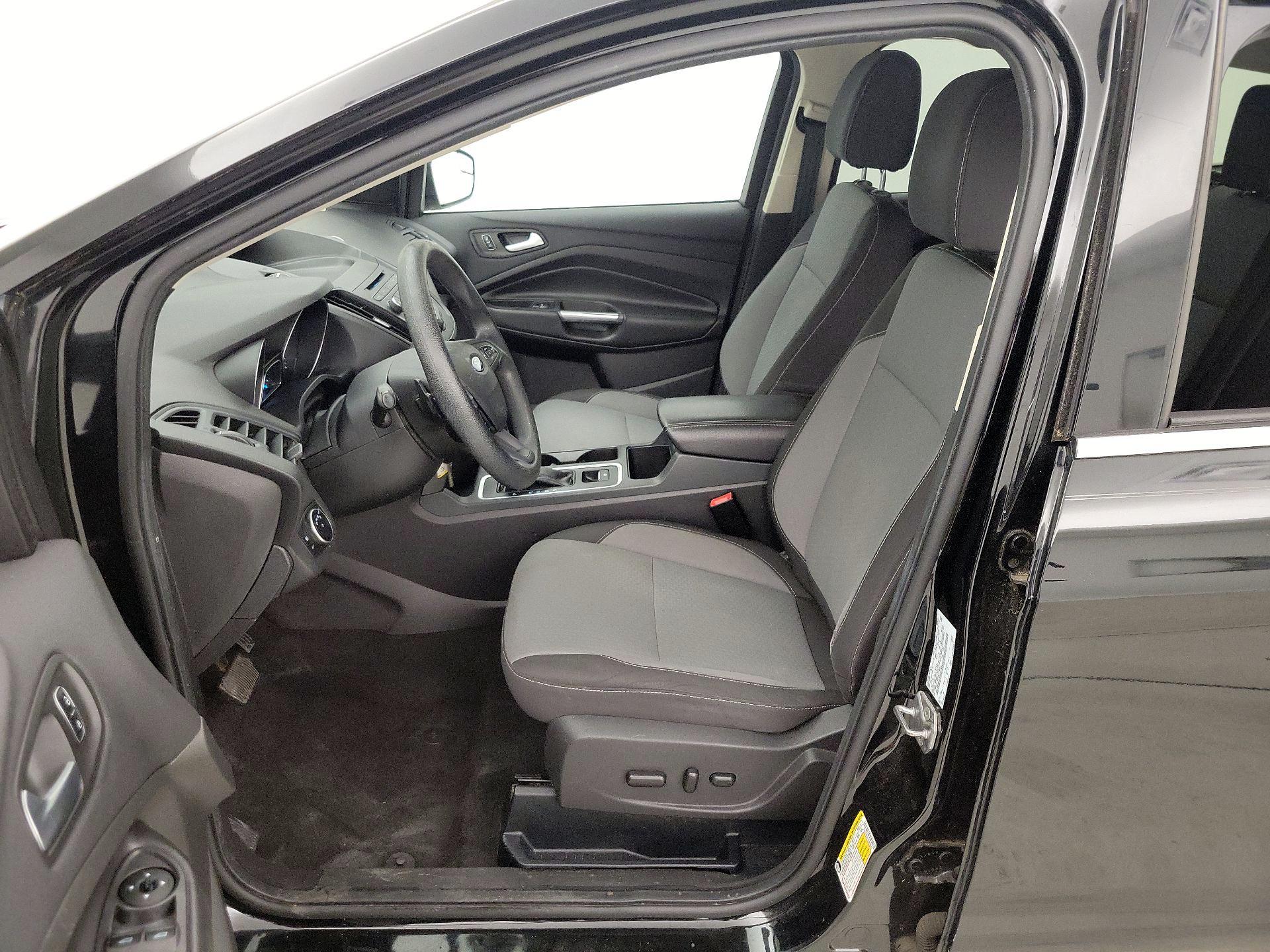 Thumbnail: 2017 Ford Escape - 11