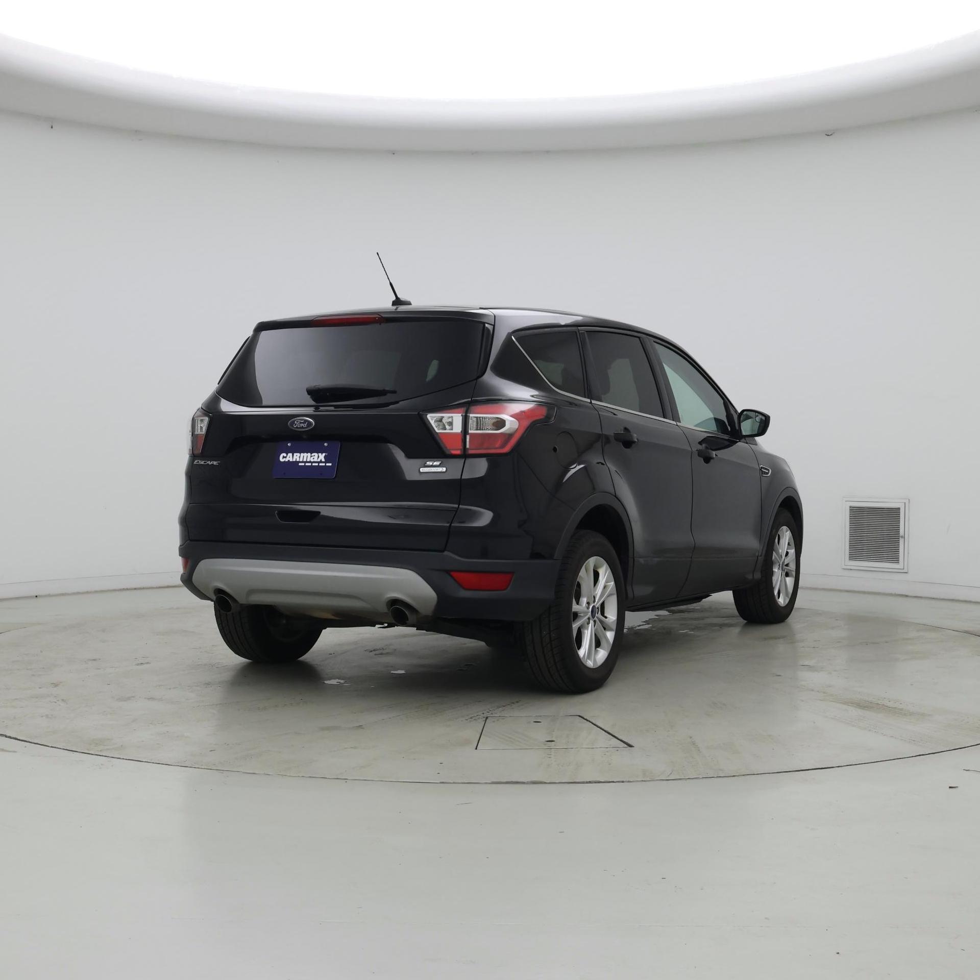 Thumbnail: 2017 Ford Escape - 8