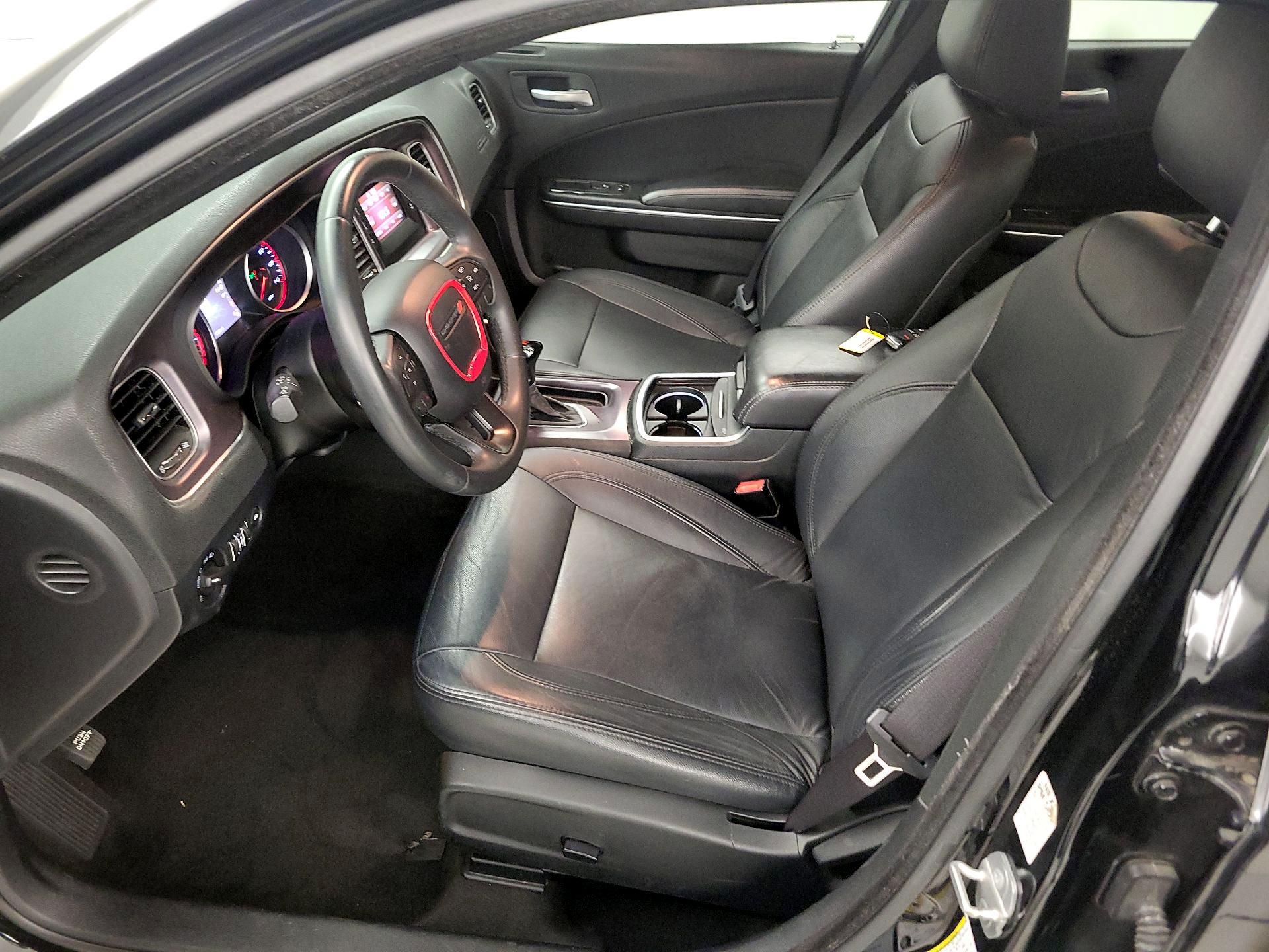 Thumbnail: 2015 Dodge Charger - 11