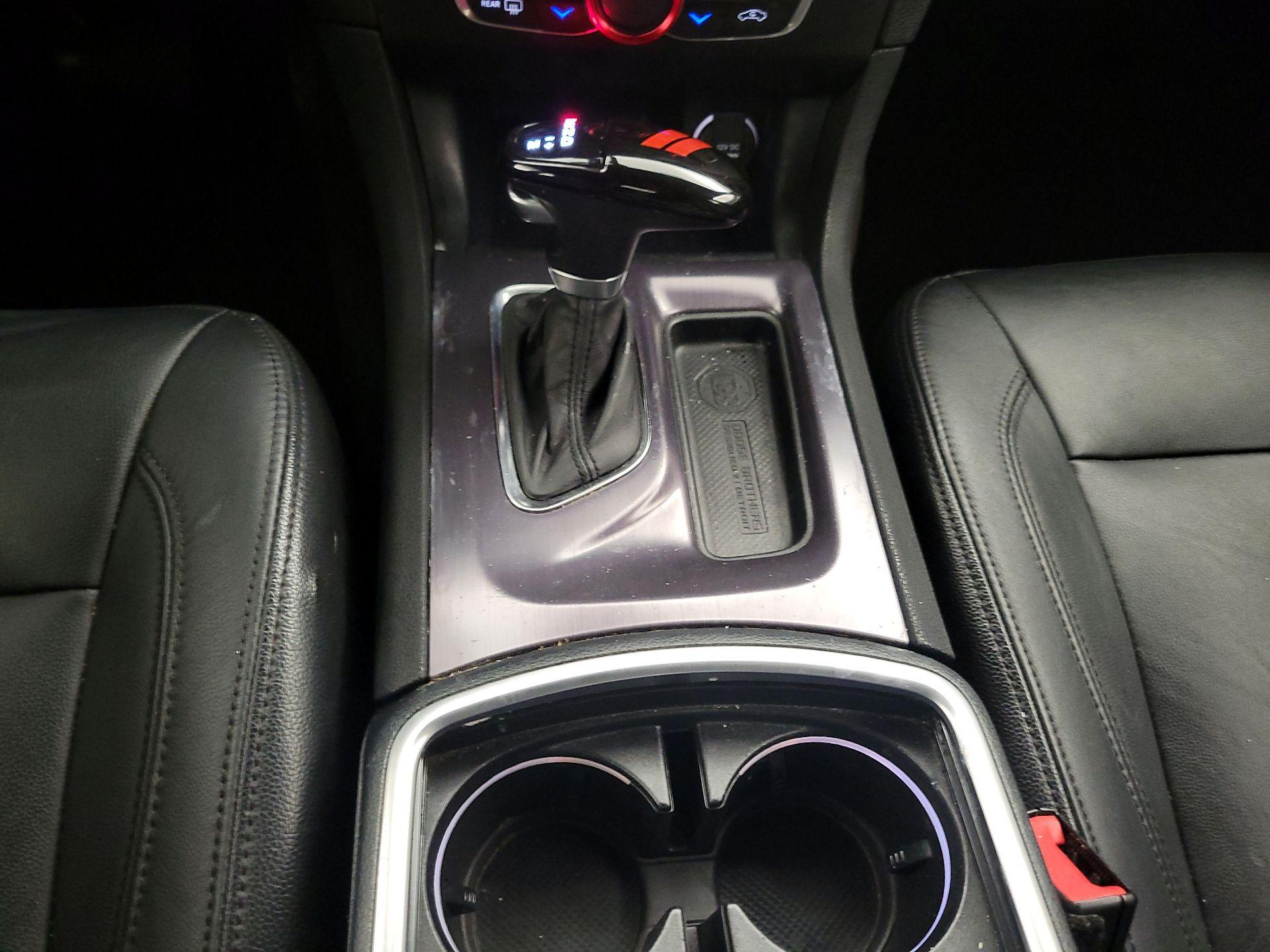 Thumbnail: 2015 Dodge Charger - 16