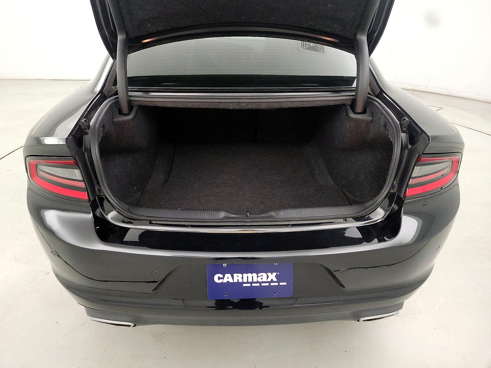 Thumbnail: 2015 Dodge Charger - 19