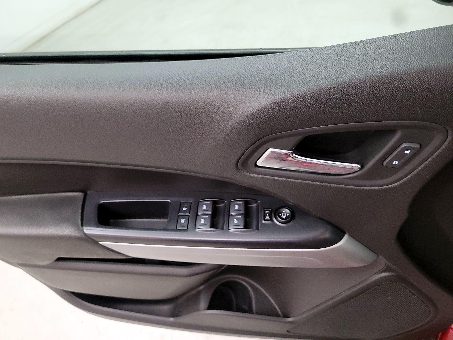 Thumbnail: 2021 Chevrolet Colorado - 12