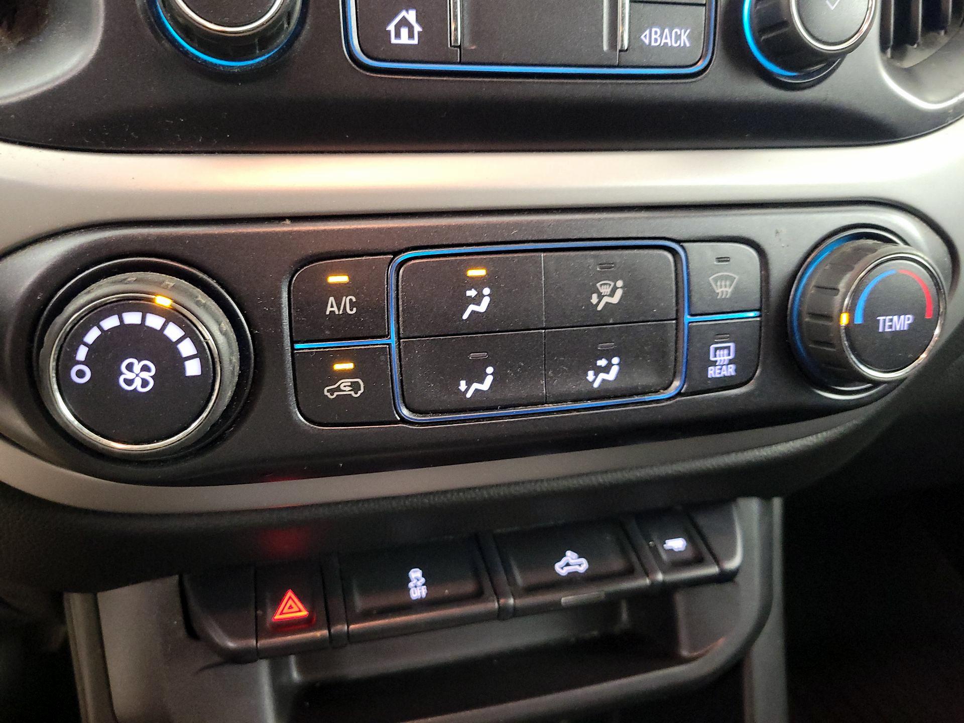 Thumbnail: 2021 Chevrolet Colorado - 16