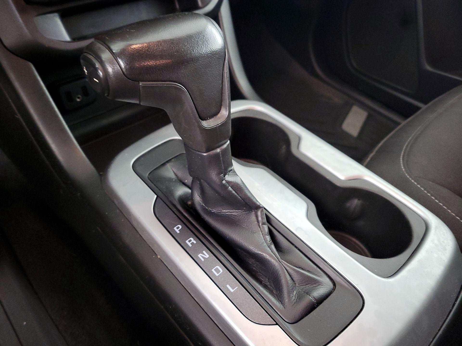 Thumbnail: 2021 Chevrolet Colorado - 17