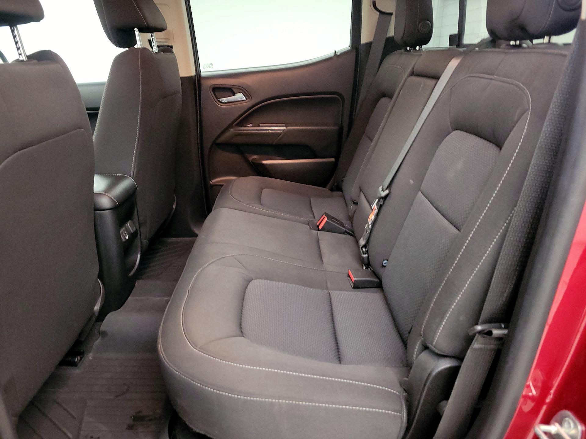 Thumbnail: 2021 Chevrolet Colorado - 19