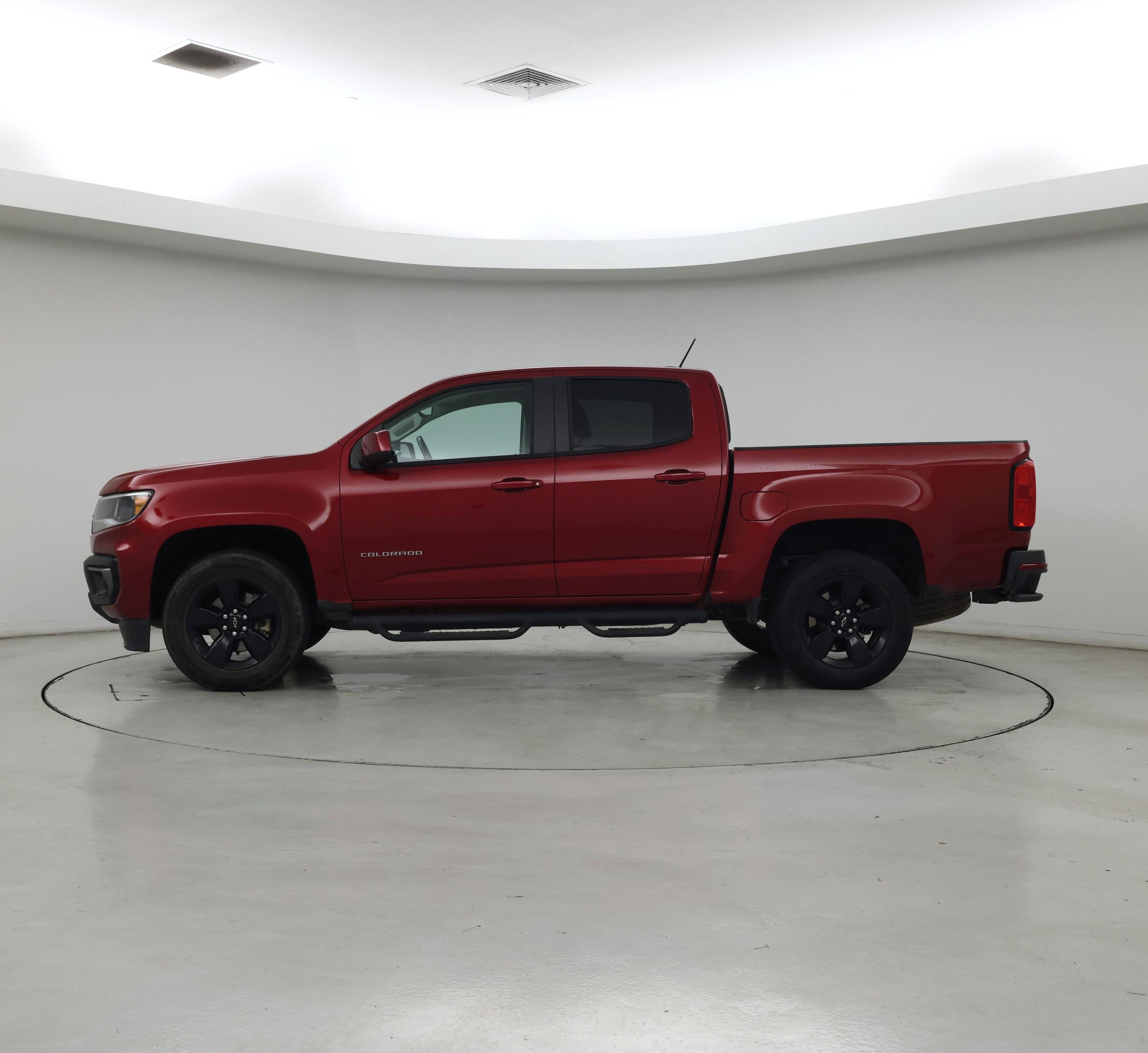 Thumbnail: 2021 Chevrolet Colorado - 3
