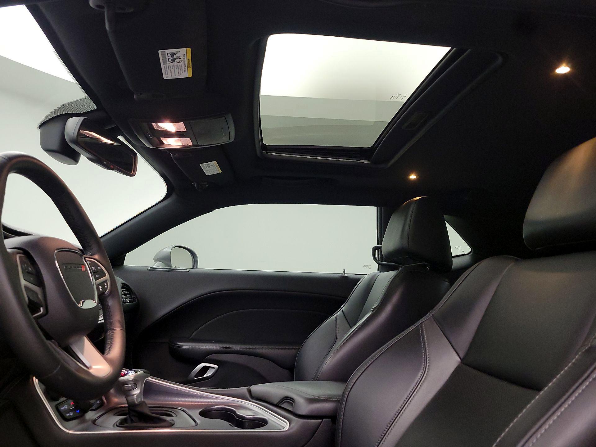 Thumbnail: 2015 Dodge Challenger - 20