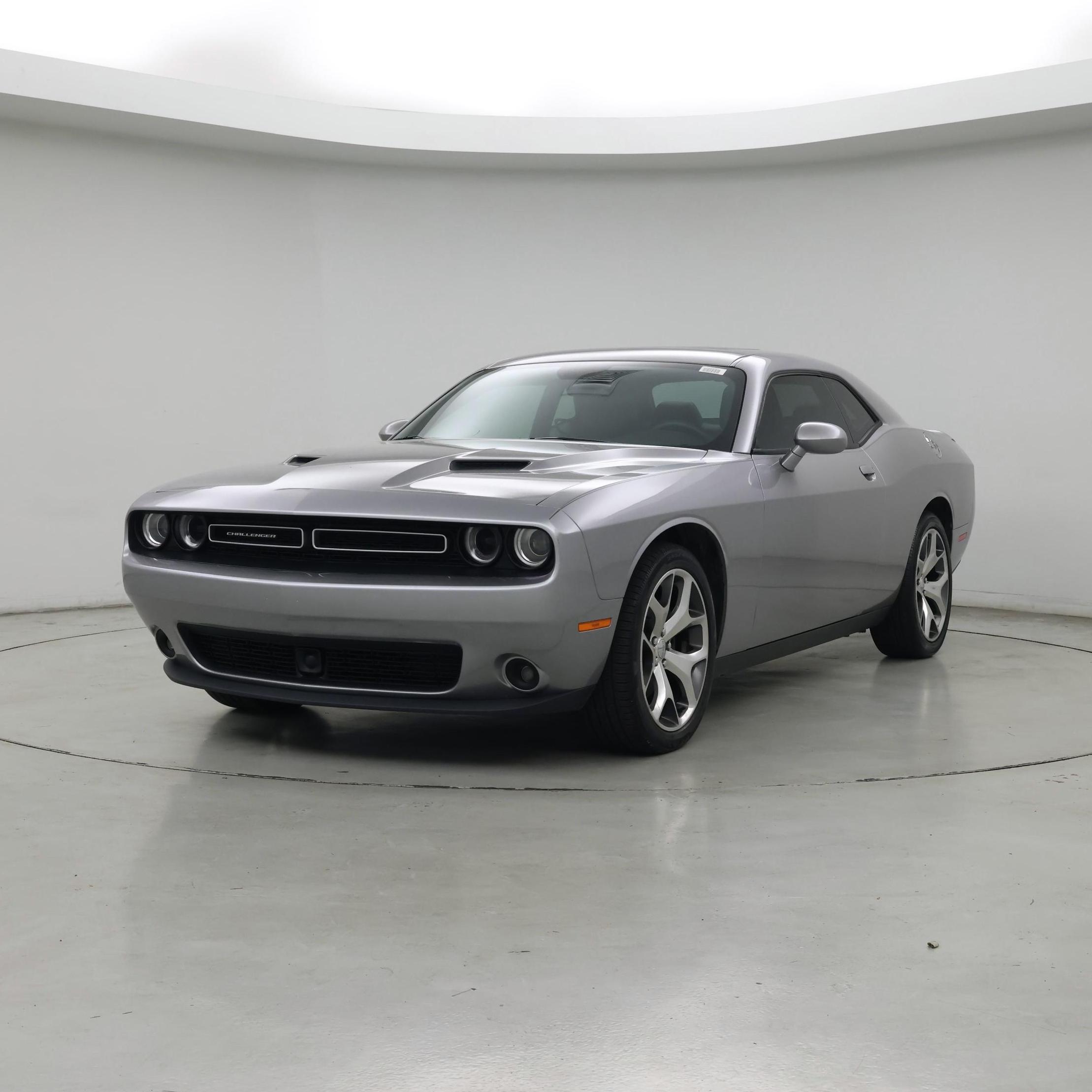 Thumbnail: 2015 Dodge Challenger - 4