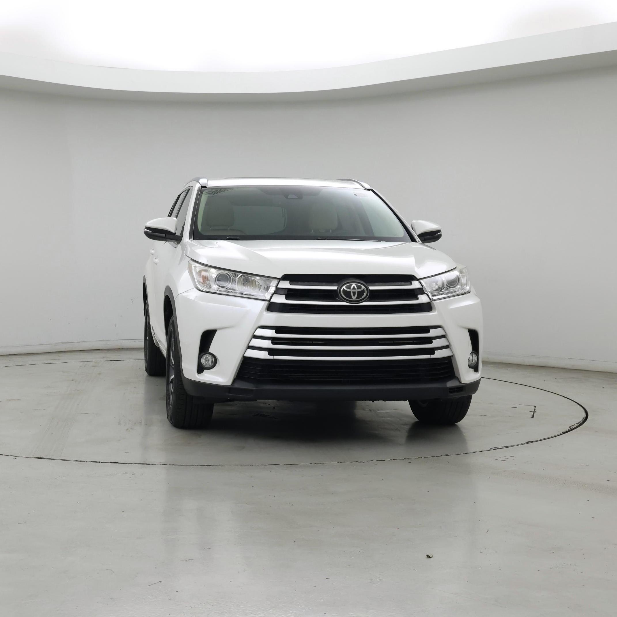 Thumbnail: 2017 Toyota Highlander - 5