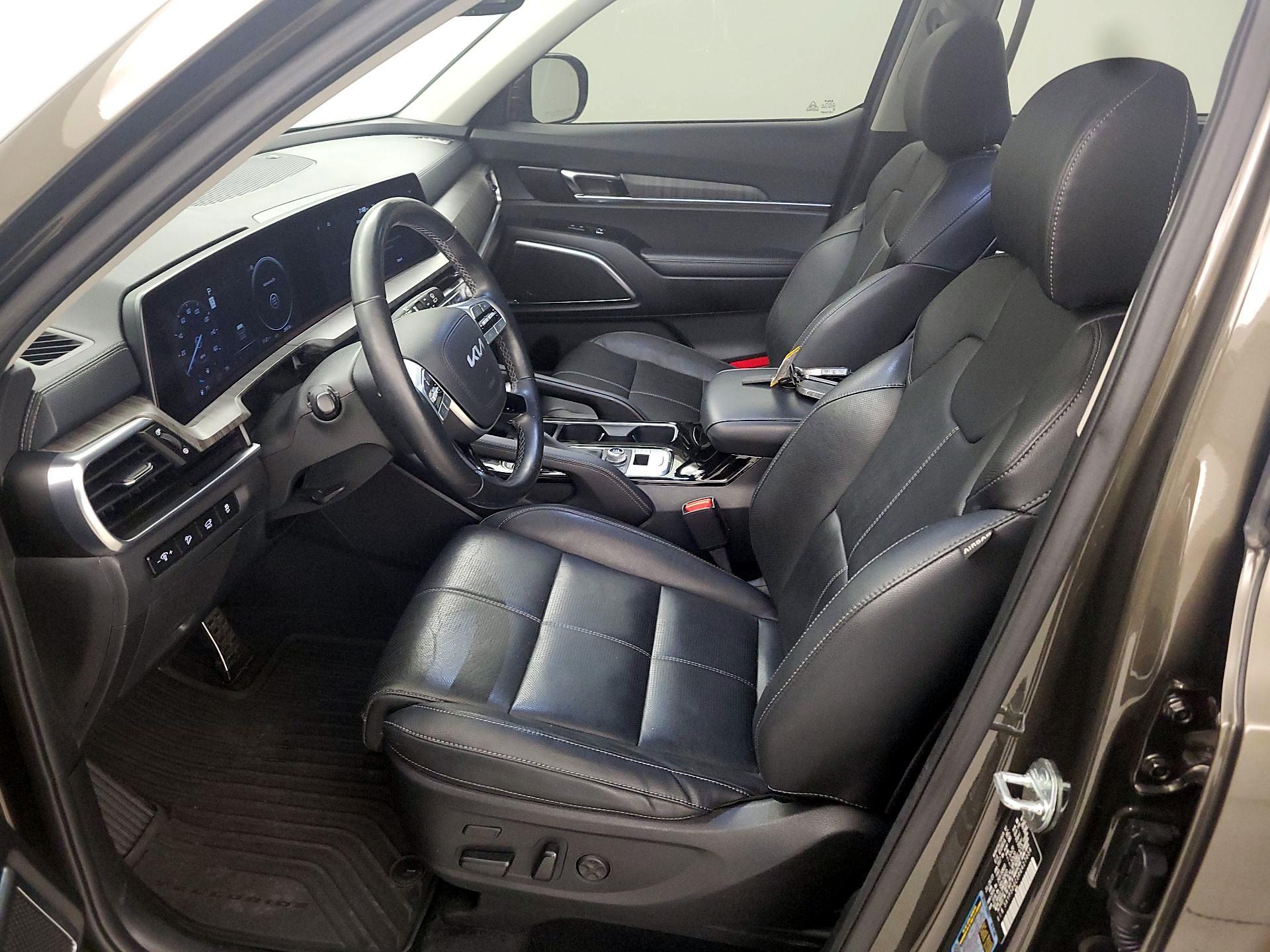 Thumbnail: 2024 Kia Telluride - 11