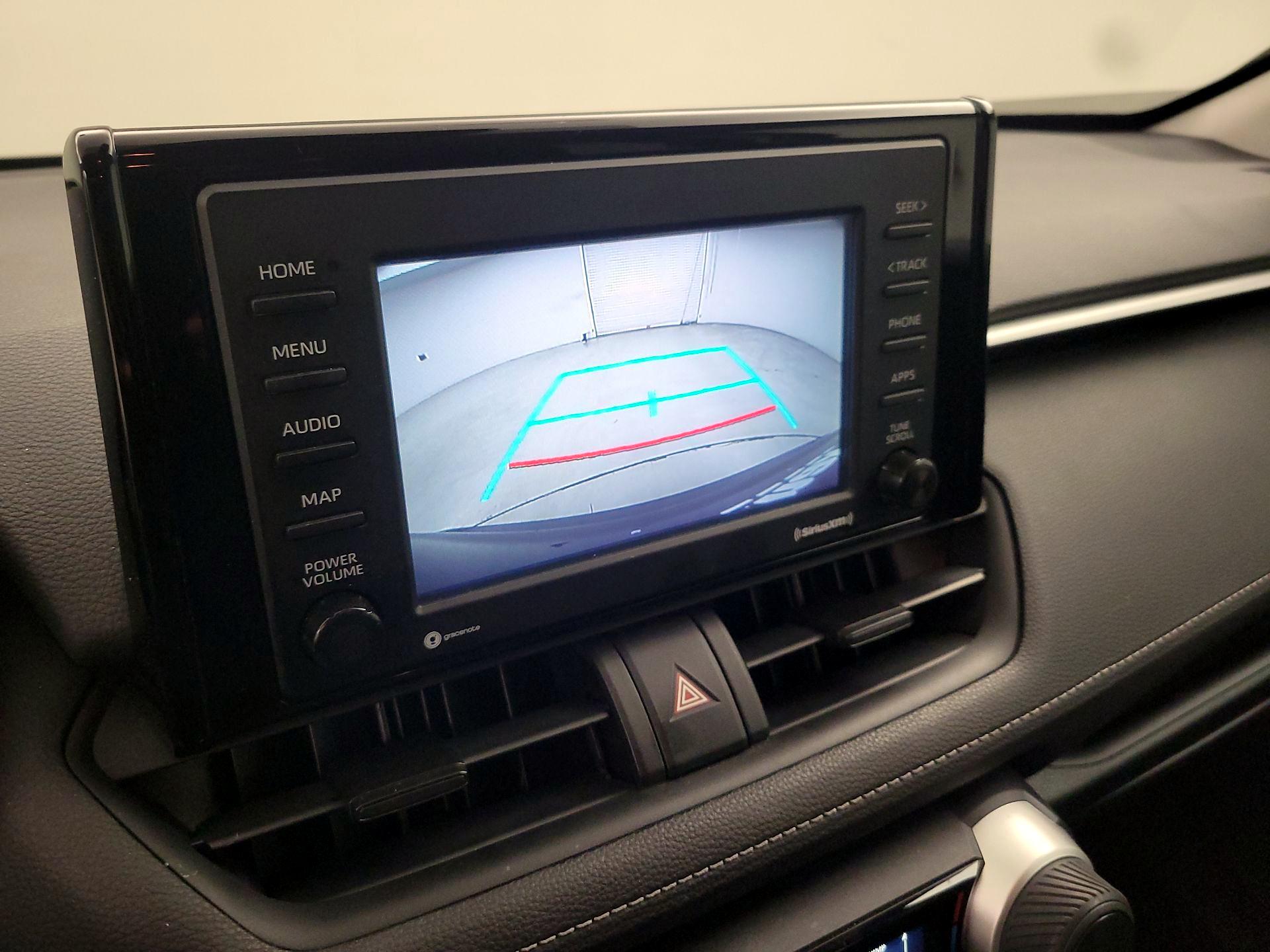 Thumbnail: 2020 Toyota RAV4 - 14