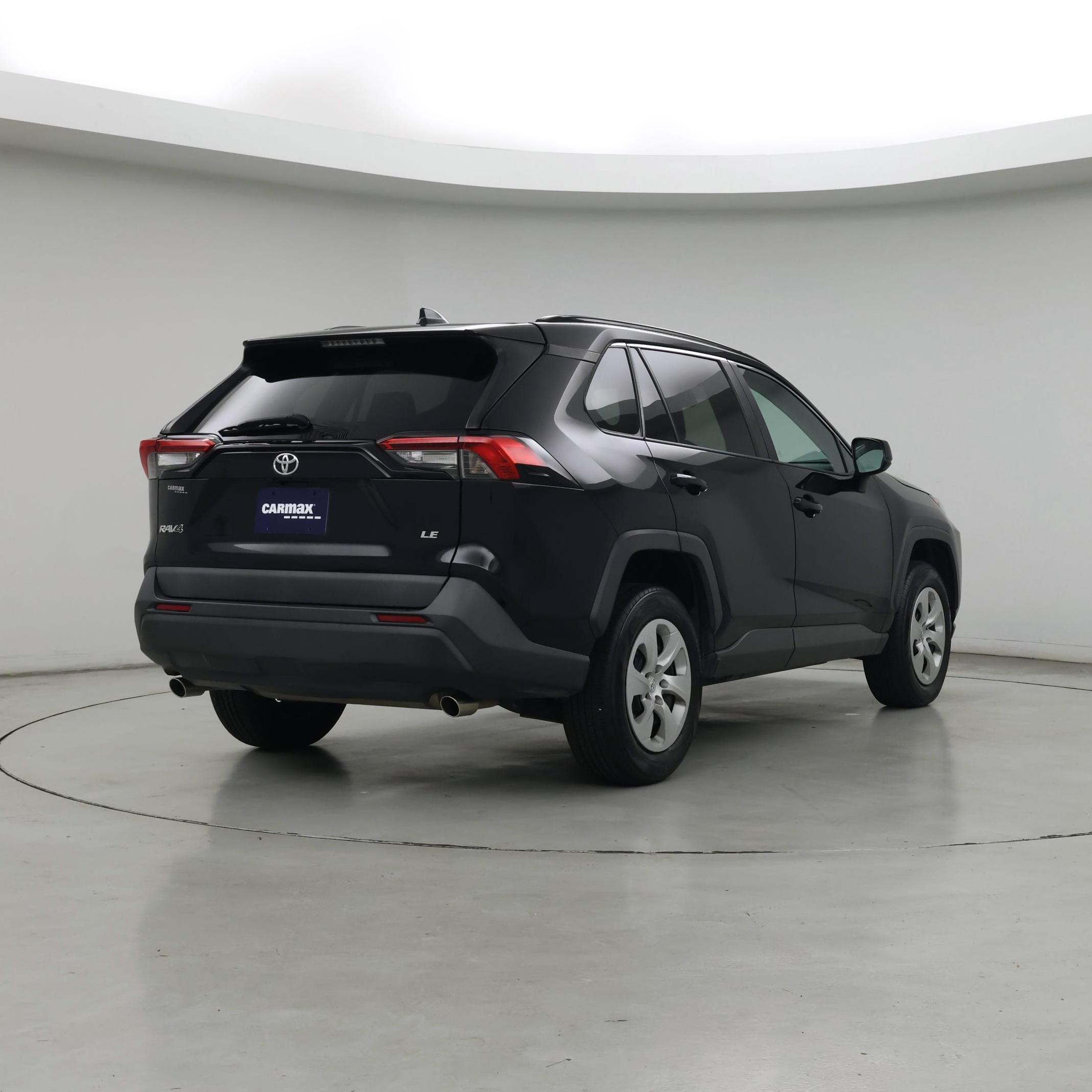 Thumbnail: 2020 Toyota RAV4 - 8