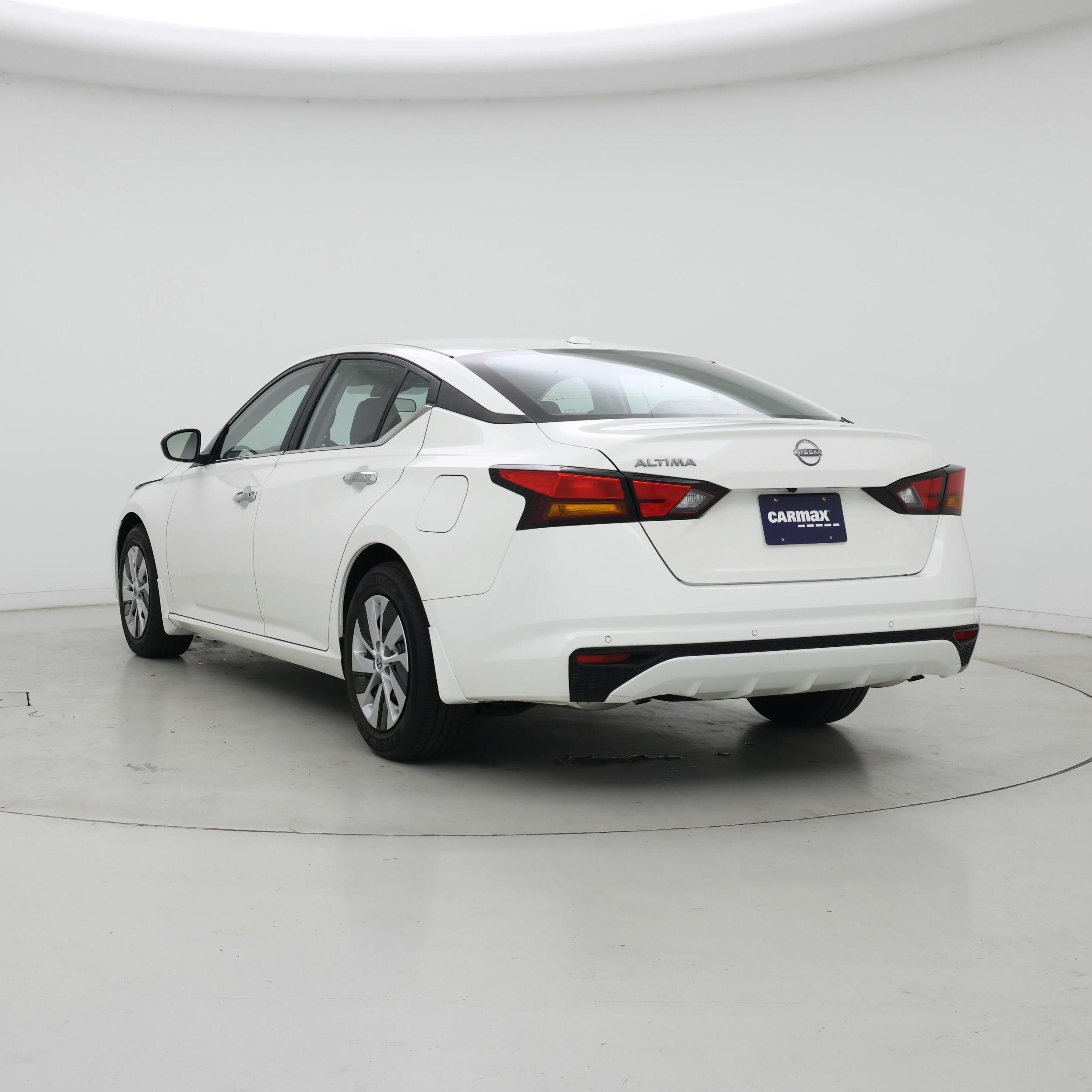 Thumbnail: 2025 Nissan Altima - 2