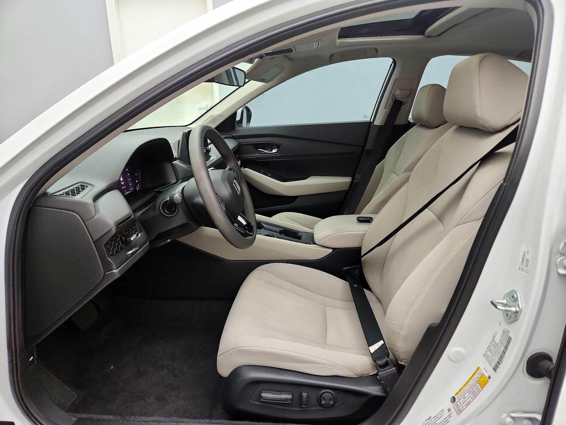 Thumbnail: 2023 Honda Accord - 11