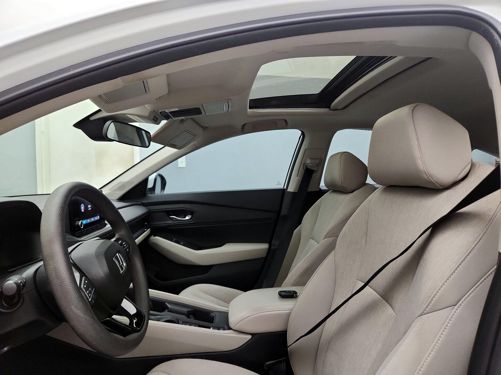 Thumbnail: 2023 Honda Accord - 18