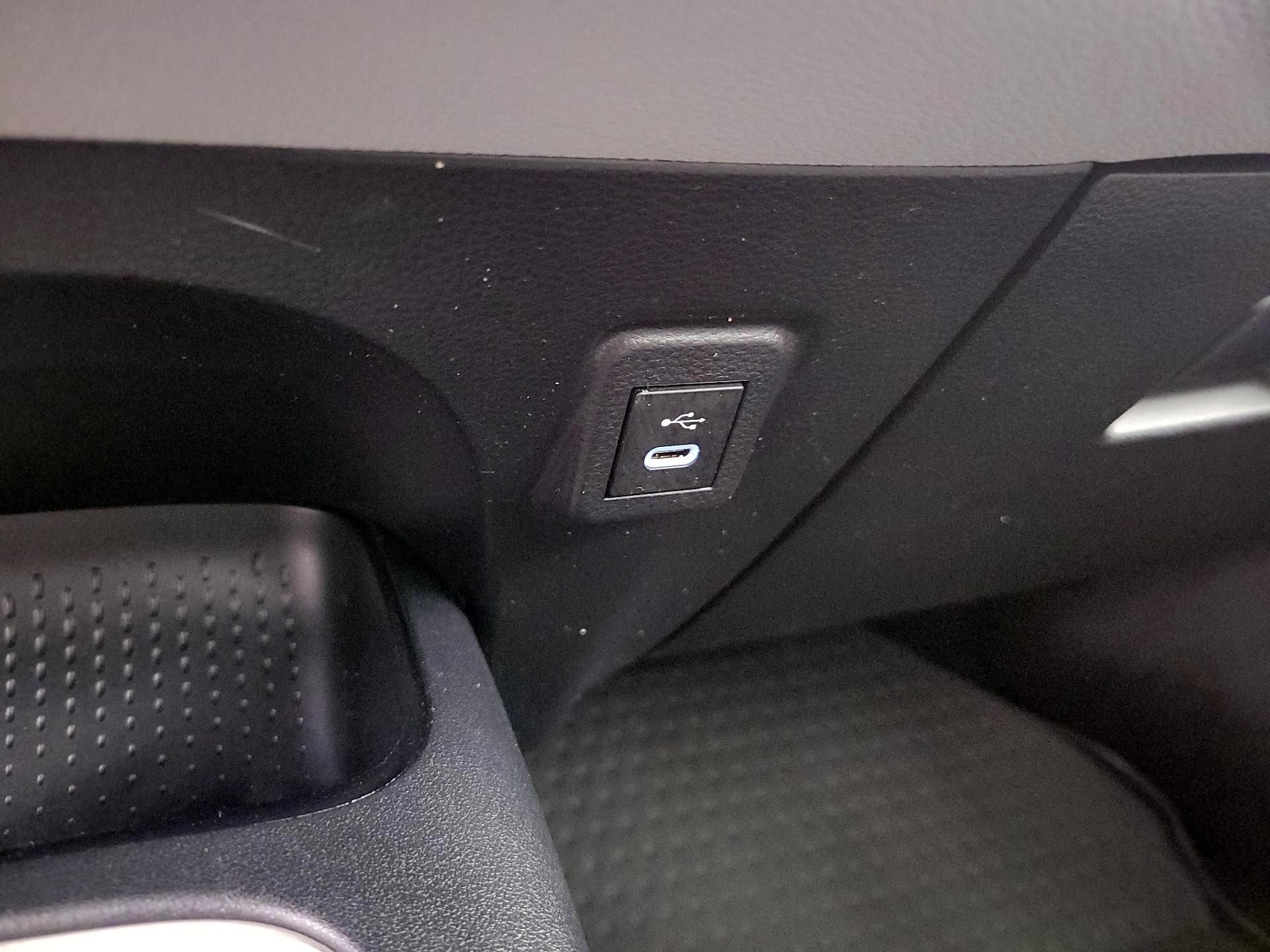 Thumbnail: 2023 Toyota Corolla - 19