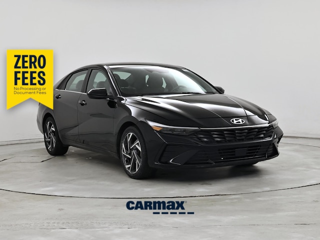 Black 2025 Hyundai Elantra Sedan Front-Wheel Drive Automatic