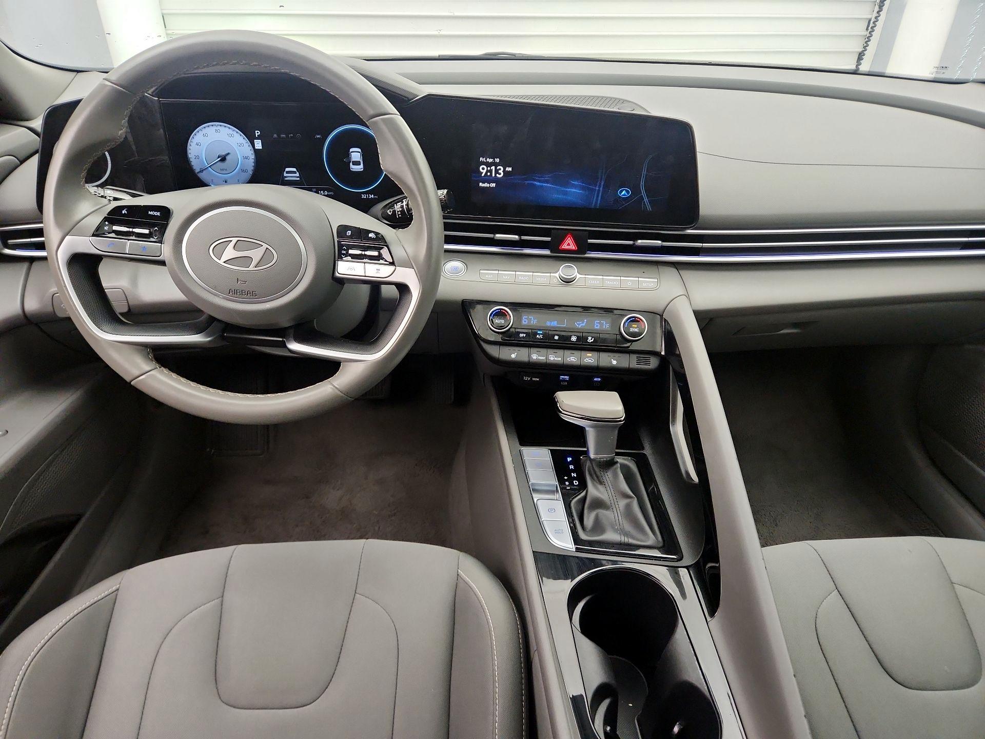 Thumbnail: 2025 Hyundai Elantra - 9