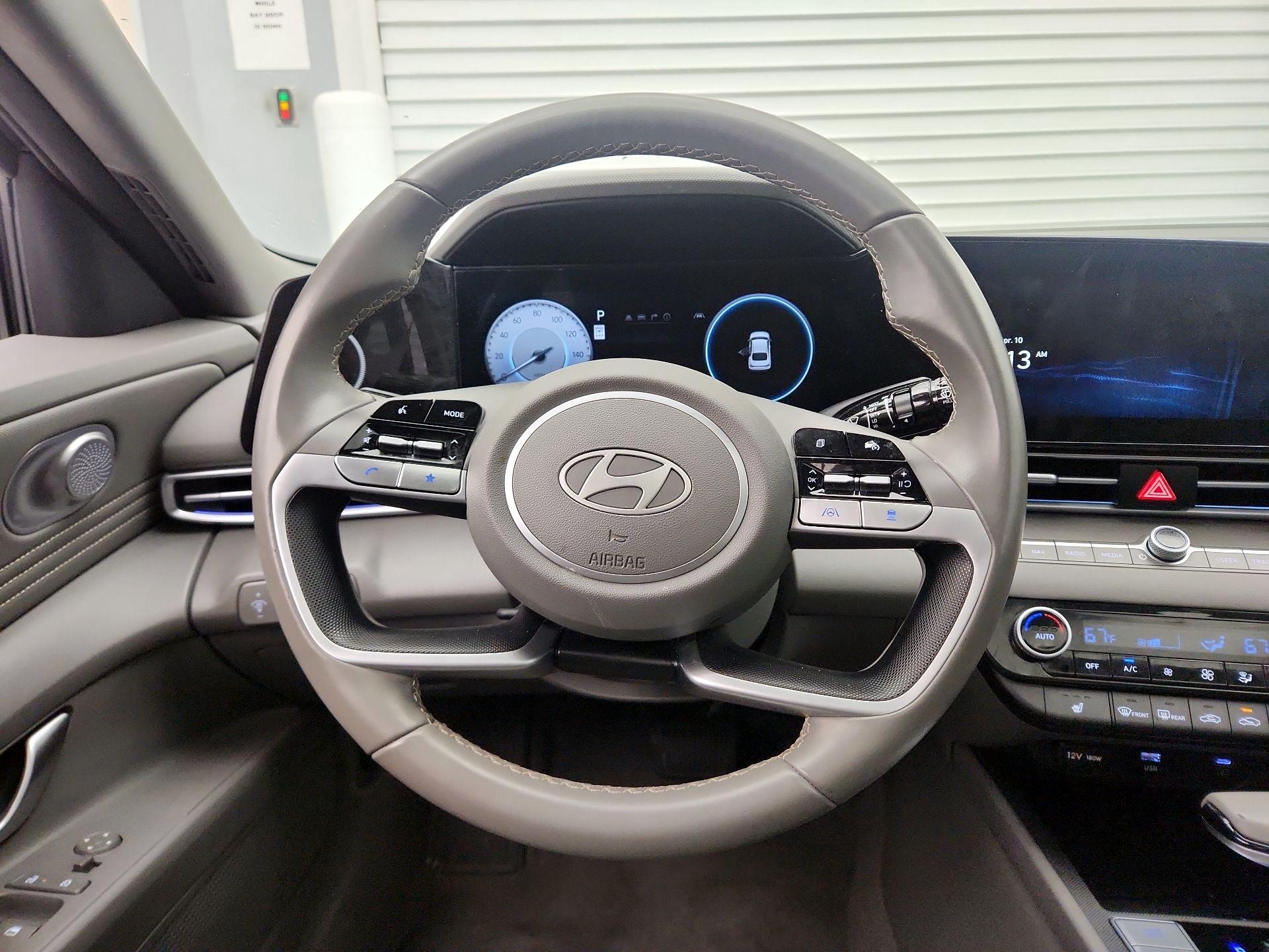 Thumbnail: 2025 Hyundai Elantra - 10