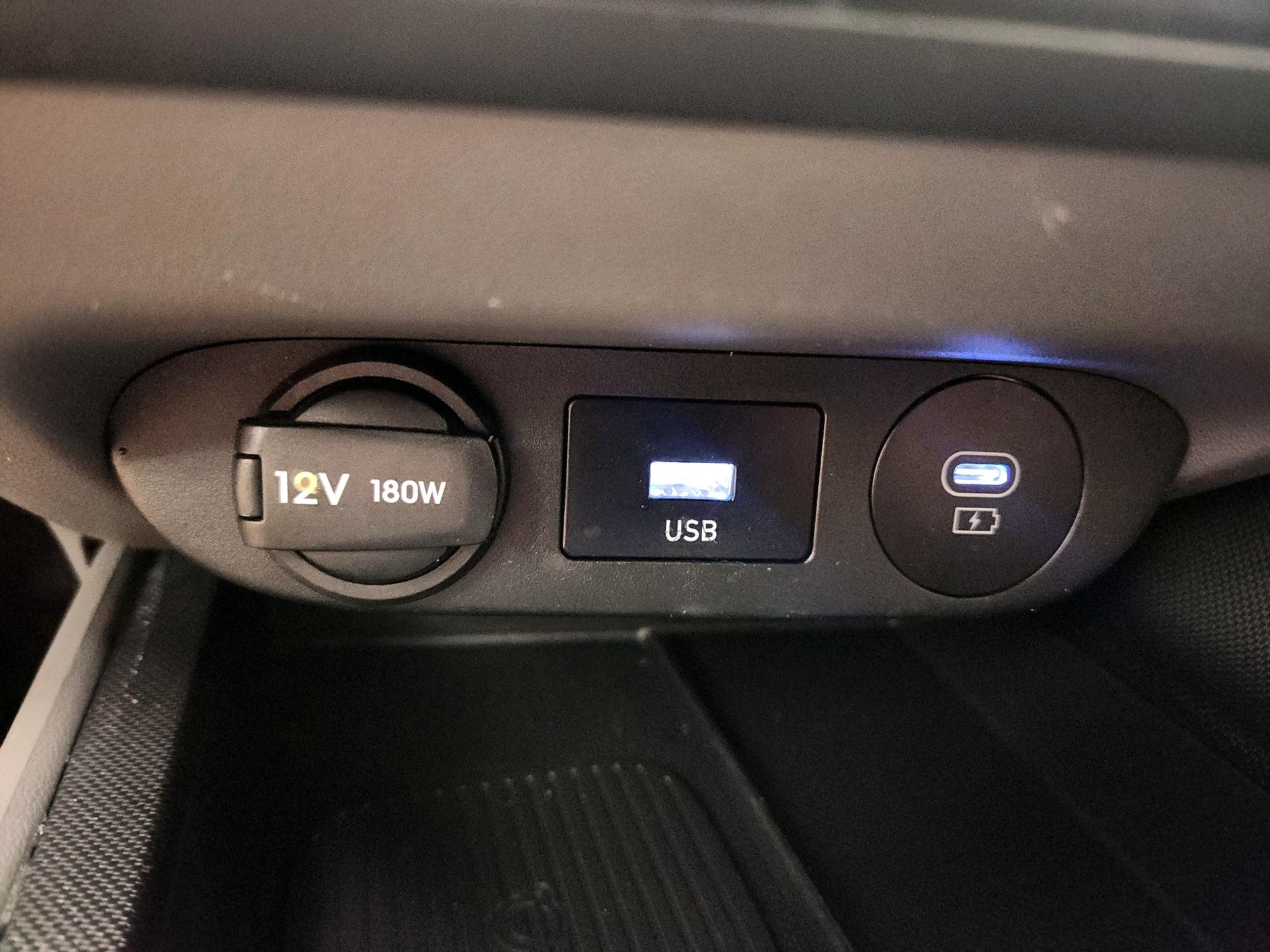 Thumbnail: 2025 Hyundai Elantra - 19