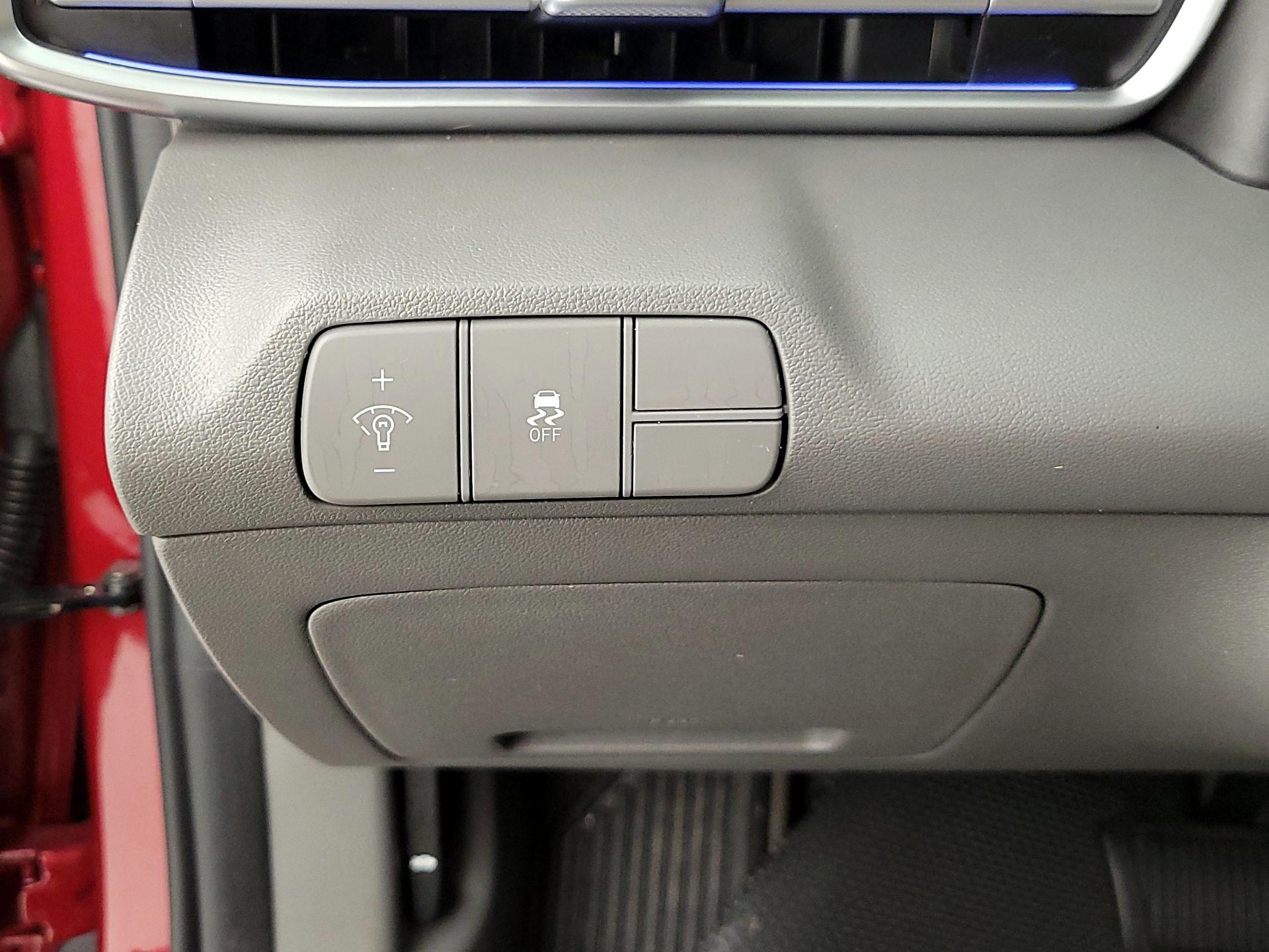 Thumbnail: 2024 Hyundai Elantra - 13