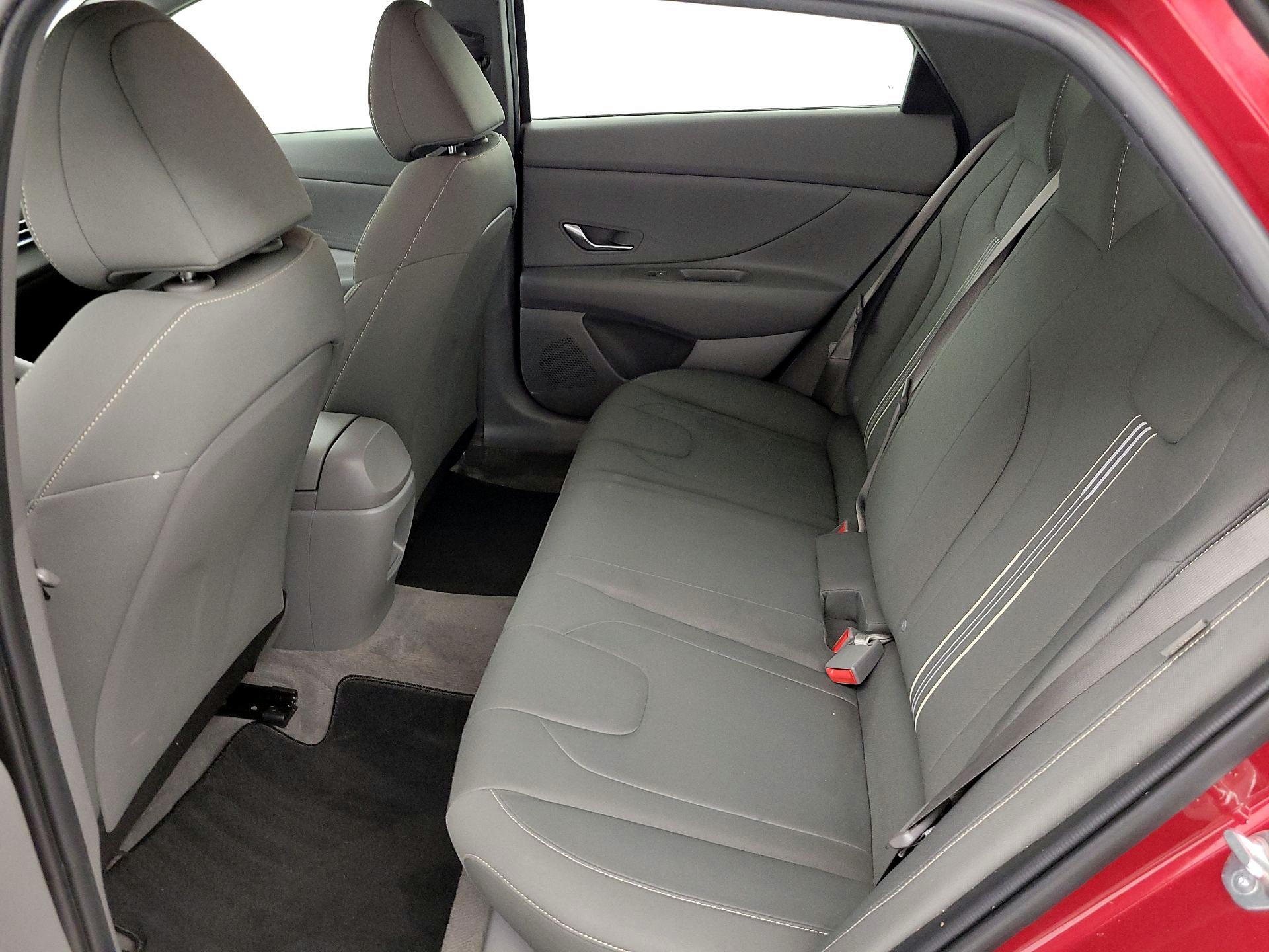 Thumbnail: 2024 Hyundai Elantra - 20