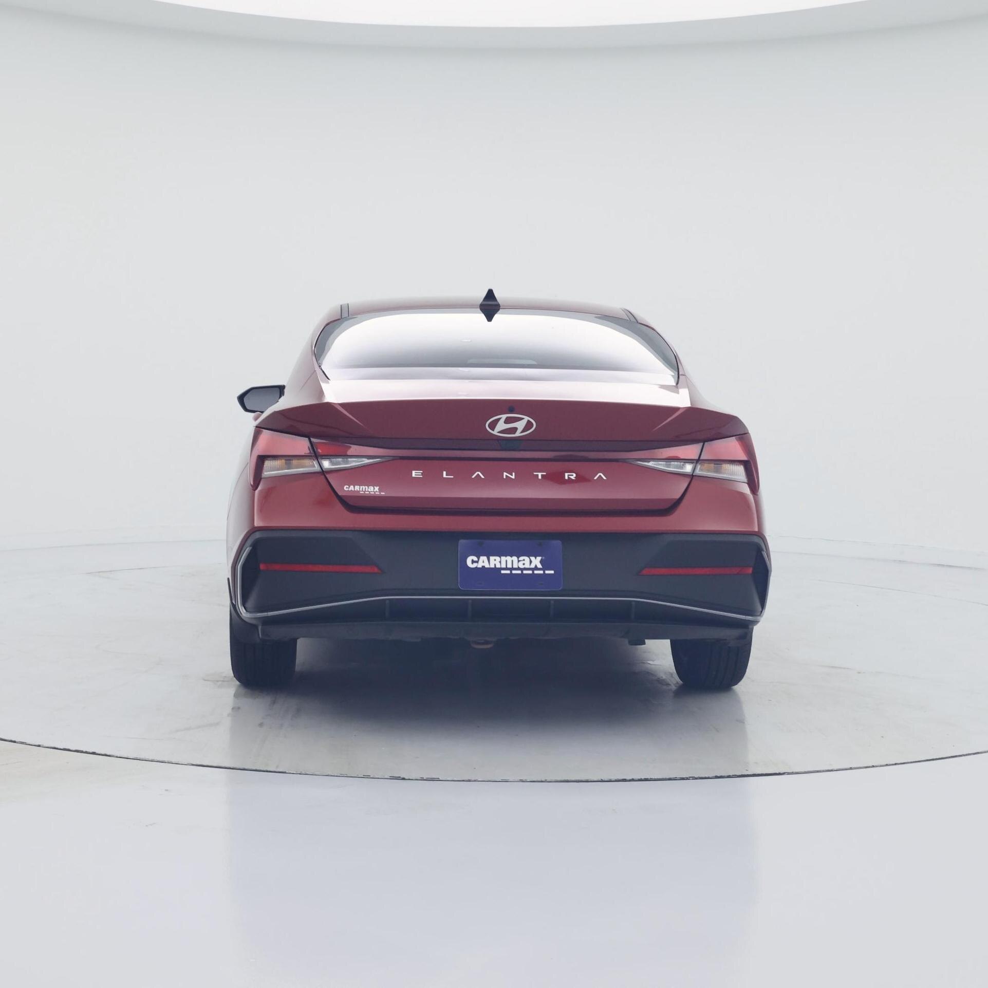 Thumbnail: 2024 Hyundai Elantra - 6