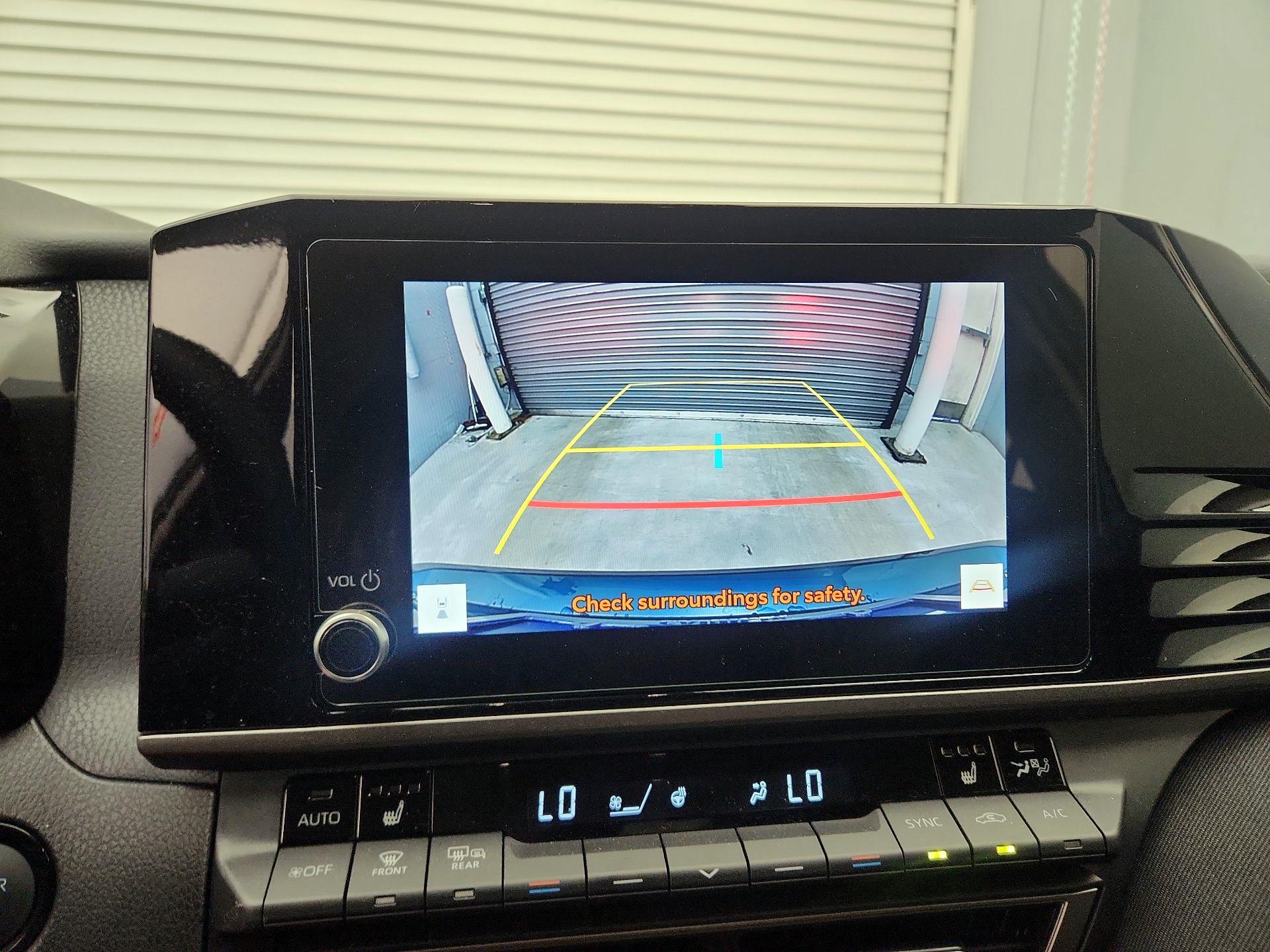 Thumbnail: 2025 Toyota Camry - 14