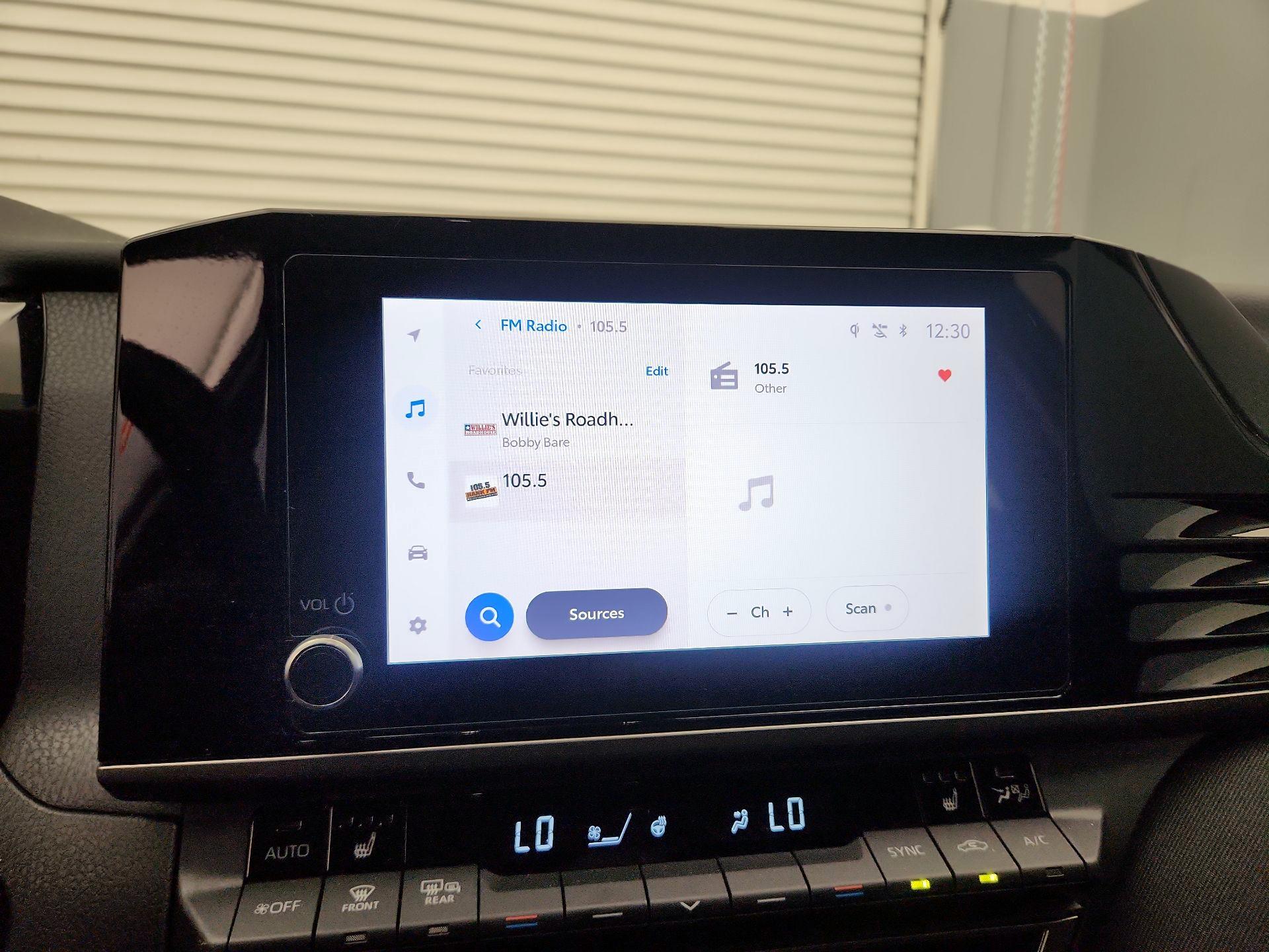 Thumbnail: 2025 Toyota Camry - 15