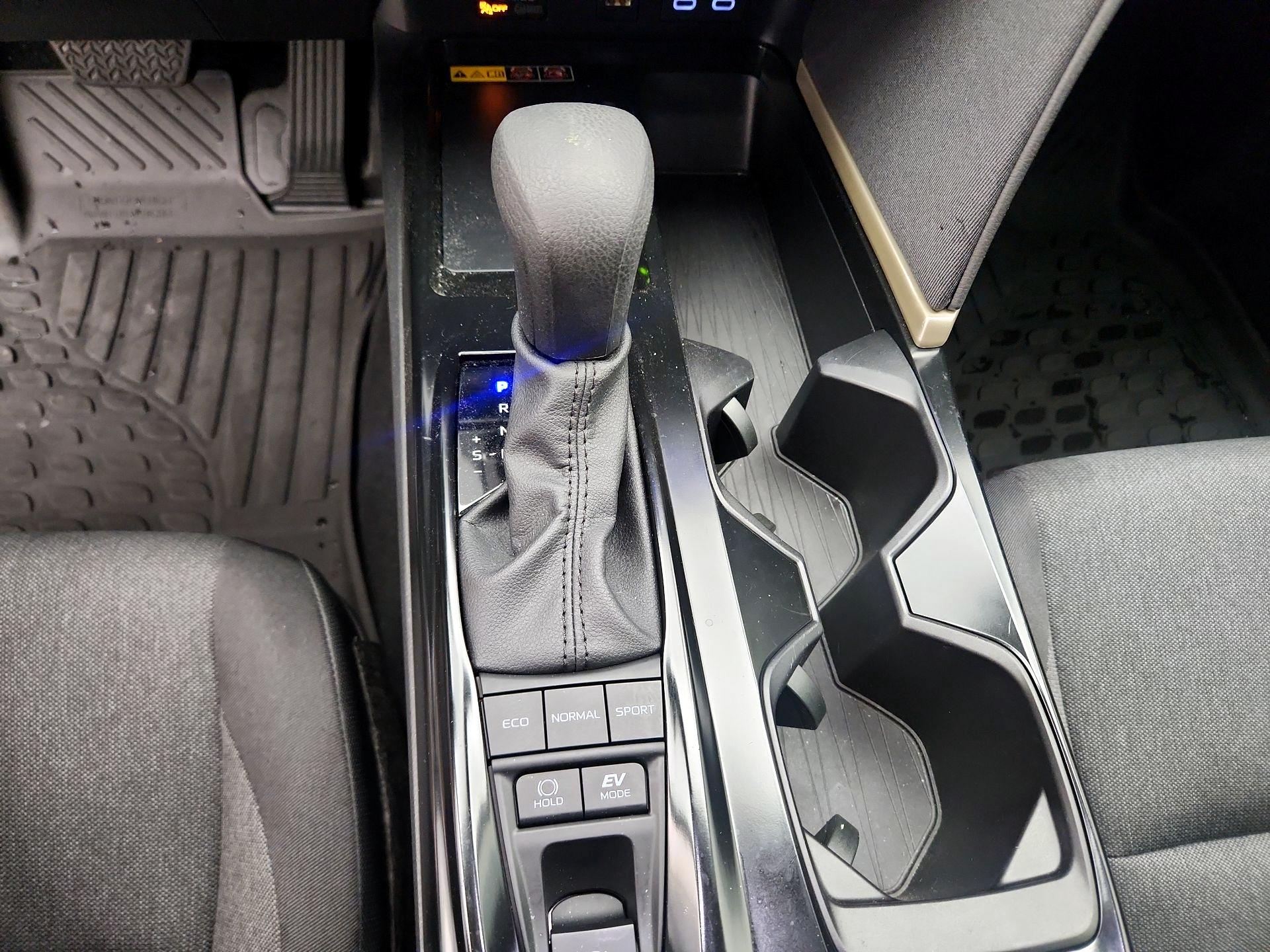 Thumbnail: 2025 Toyota Camry - 17