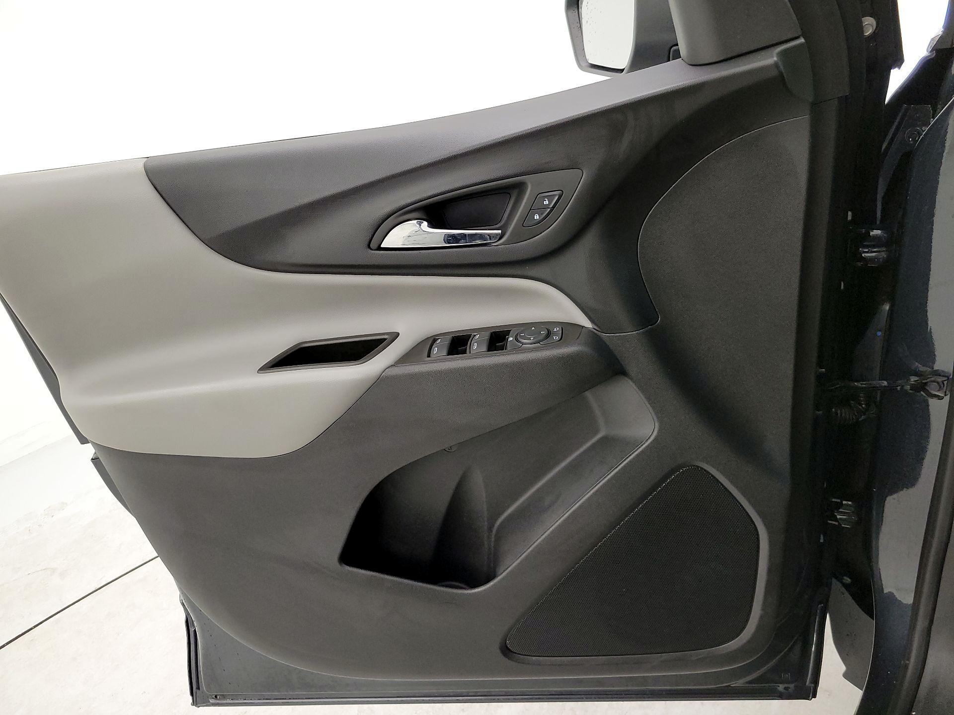 Thumbnail: 2023 Chevrolet Equinox - 12