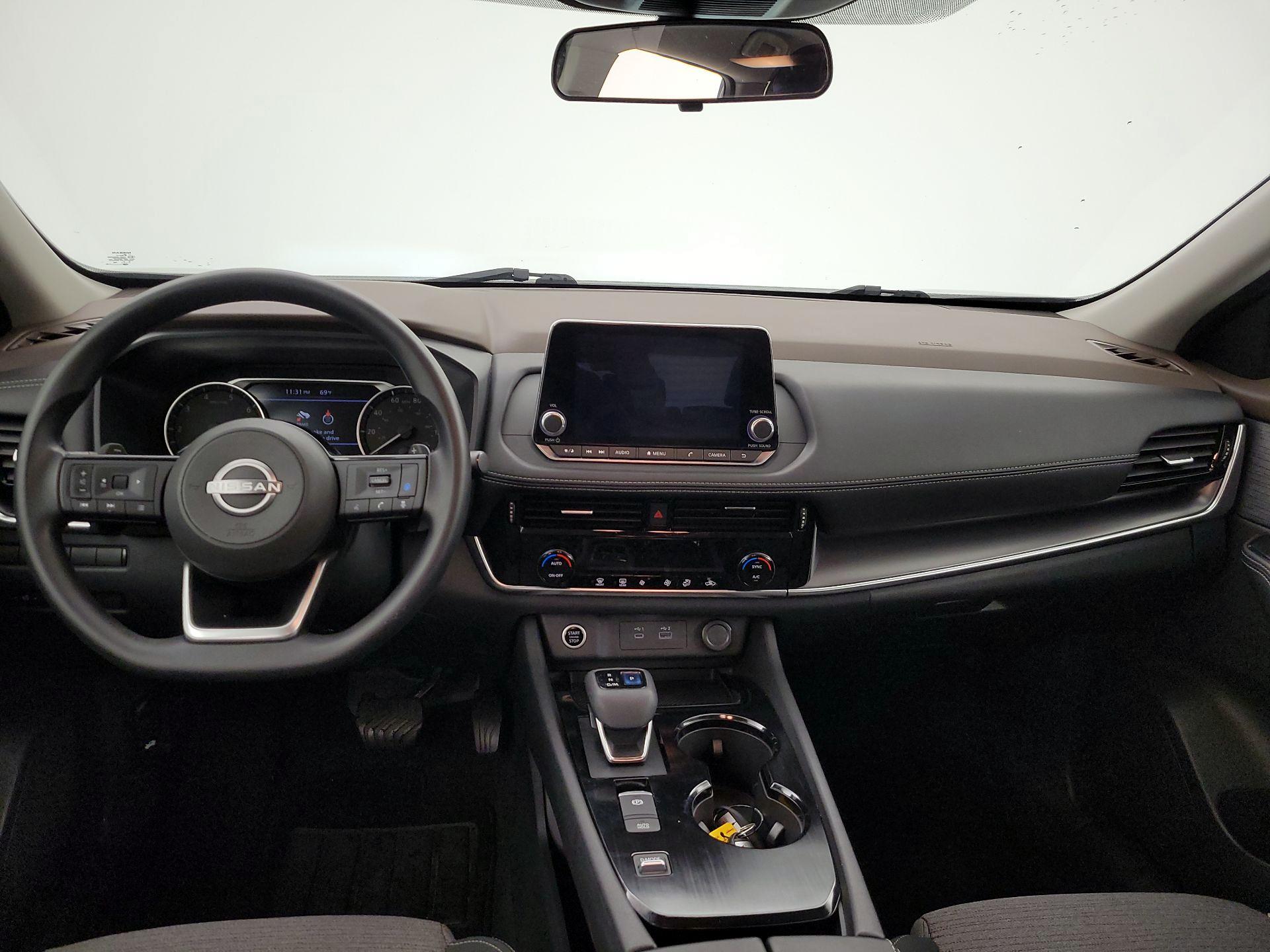 Thumbnail: 2022 Nissan Rogue - 9