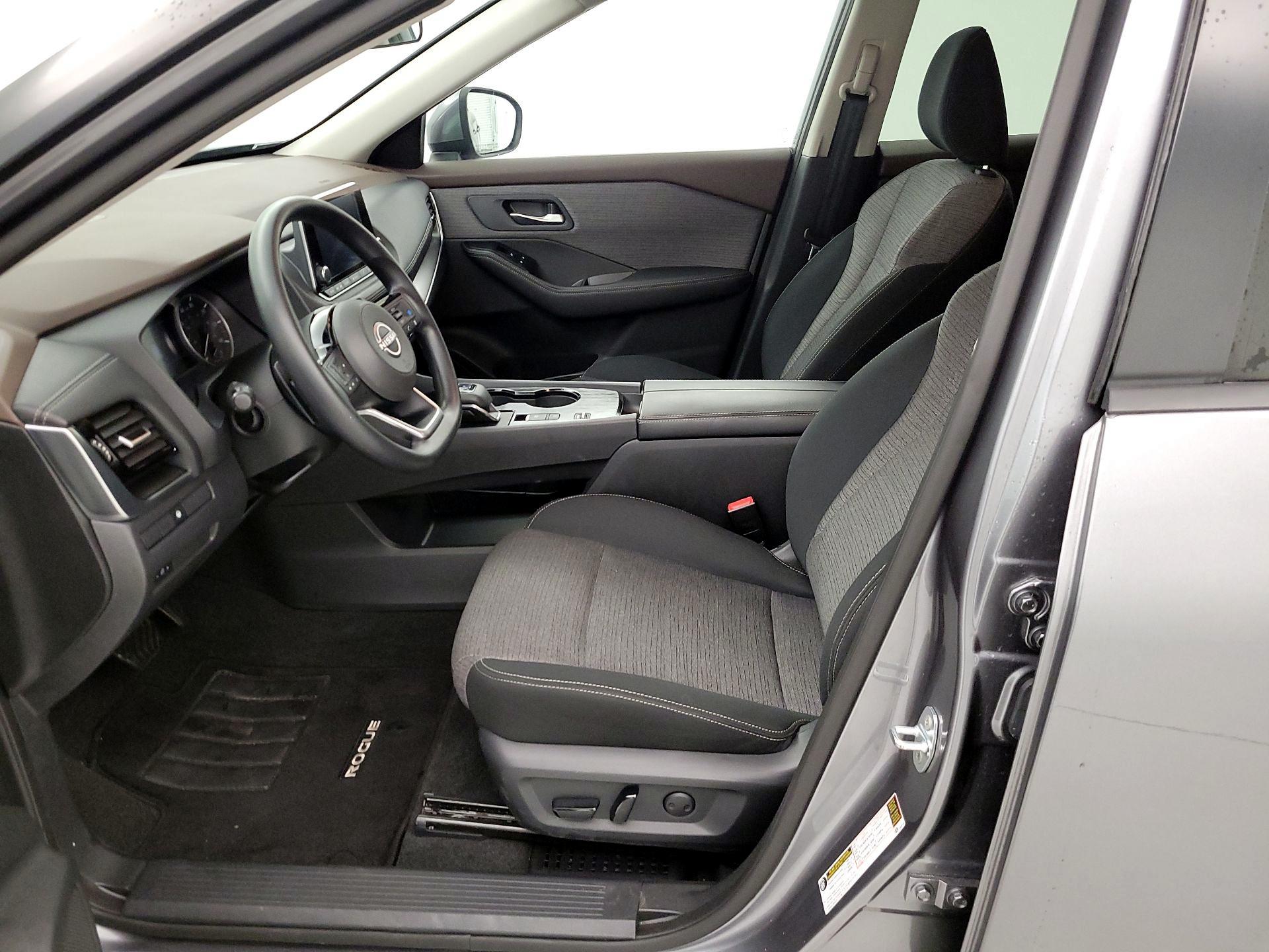 Thumbnail: 2022 Nissan Rogue - 11