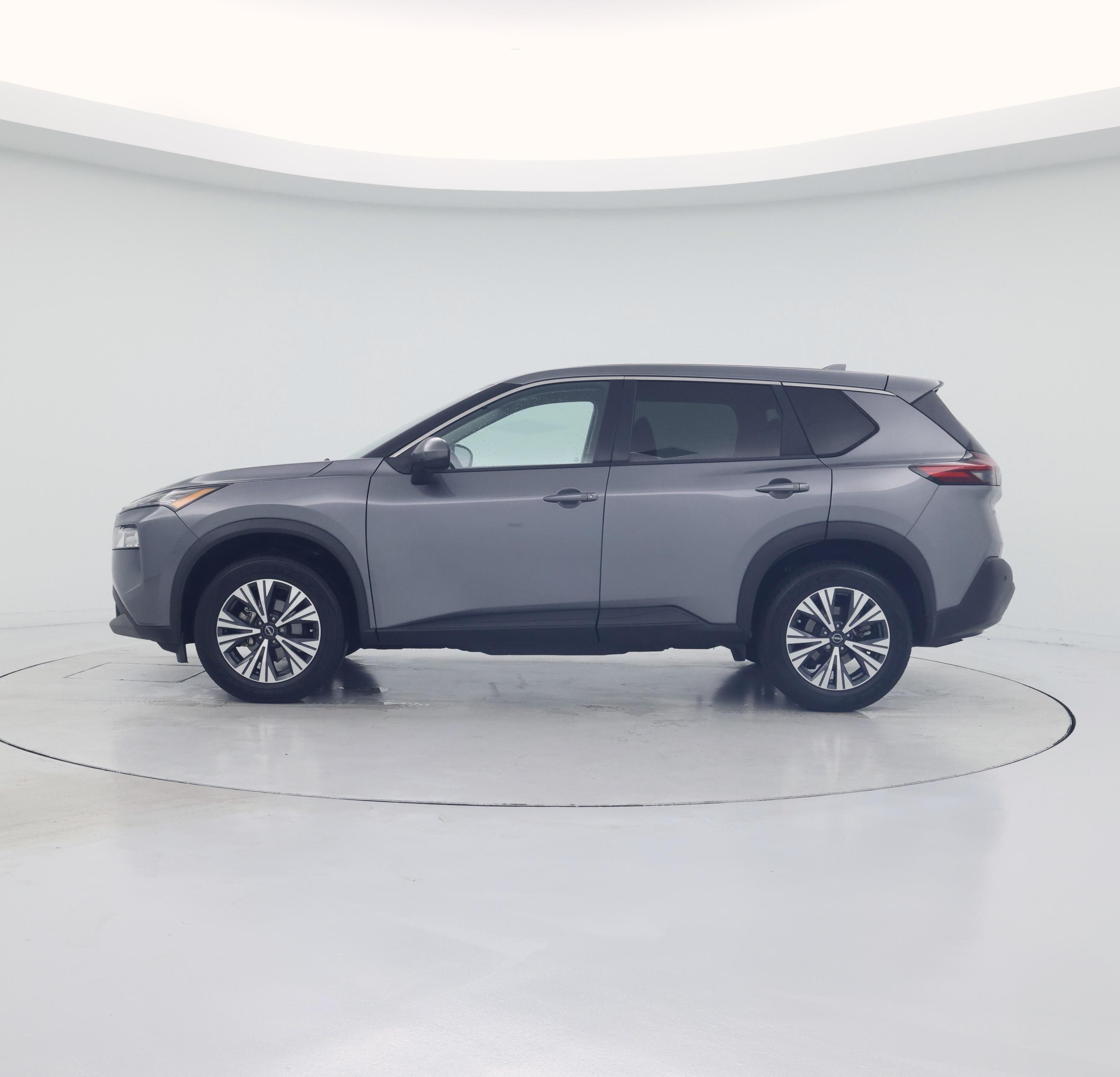 Thumbnail: 2022 Nissan Rogue - 3
