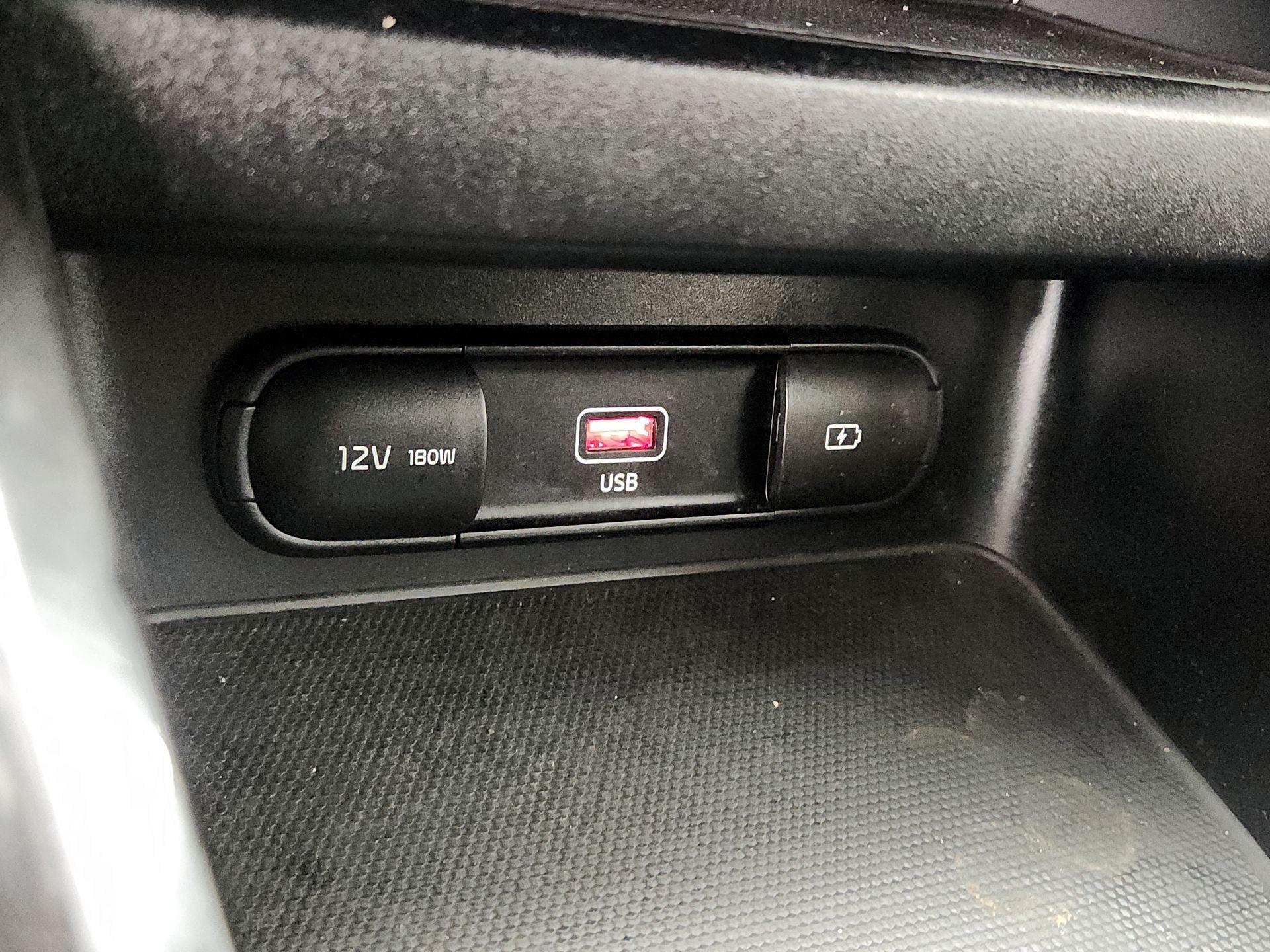 Thumbnail: 2023 Kia Forte - 19