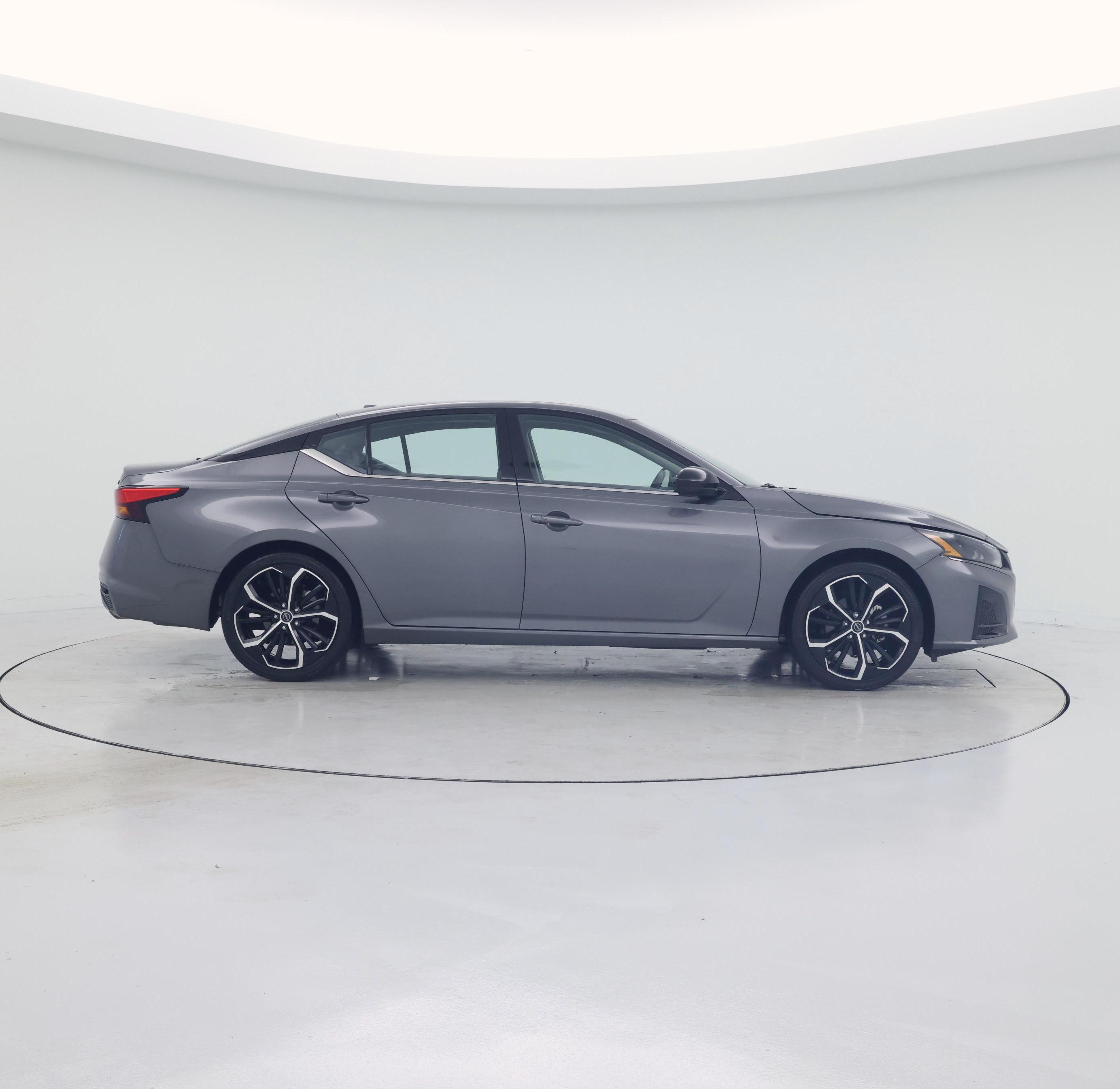 Thumbnail: 2024 Nissan Altima - 7