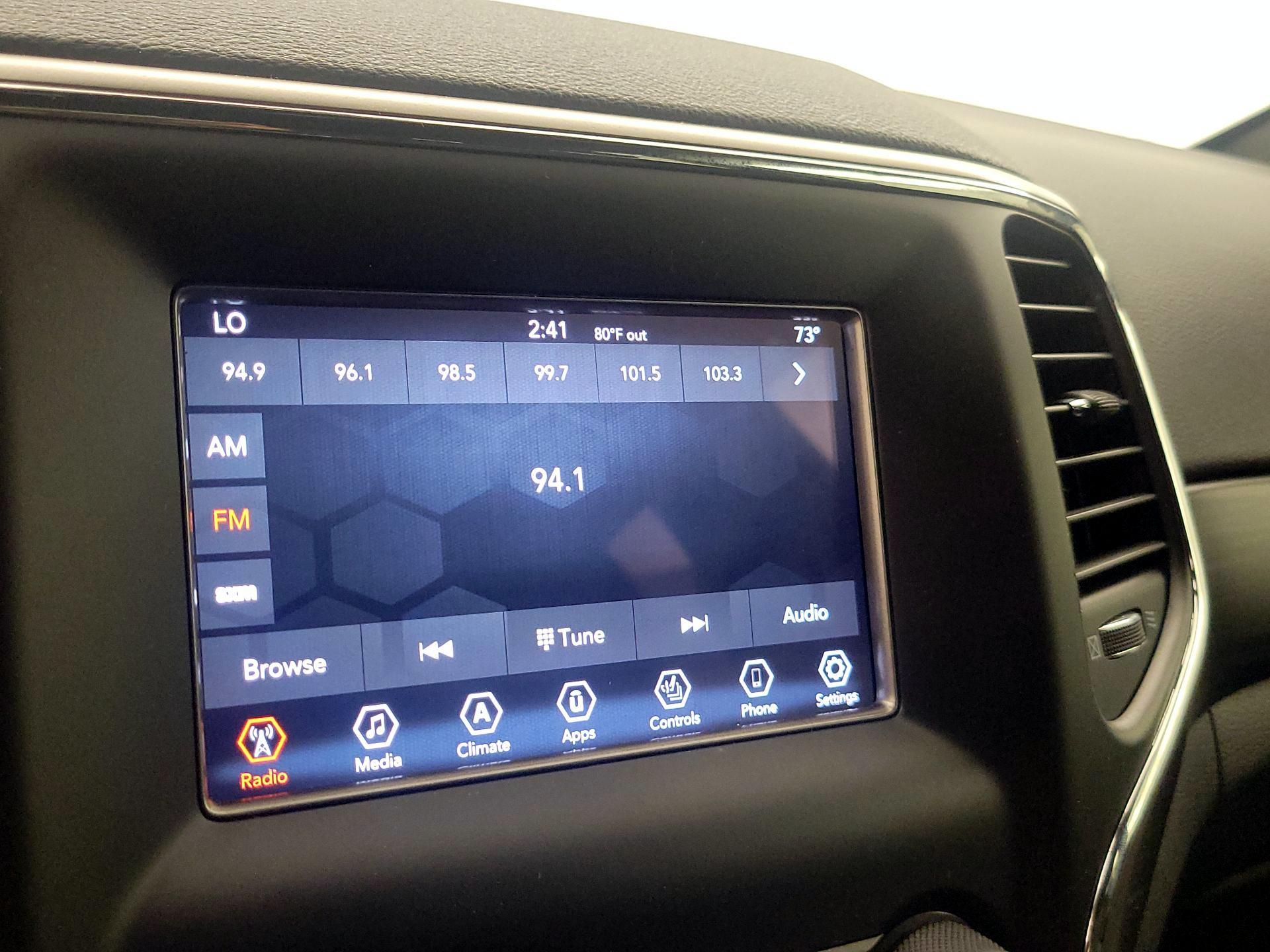 Thumbnail: 2021 Jeep Grand Cherokee - 15