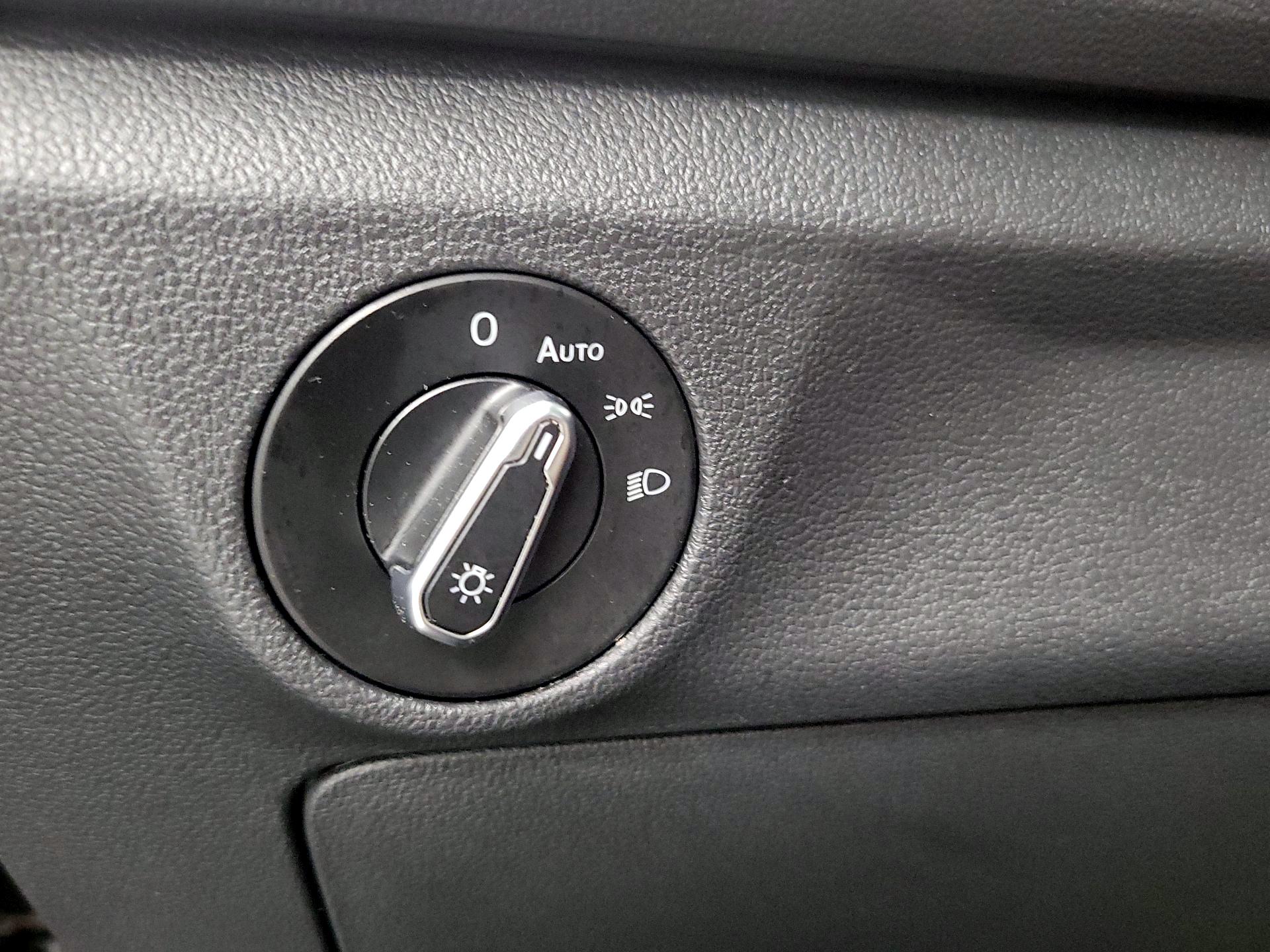 Thumbnail: 2024 Volkswagen Jetta - 13