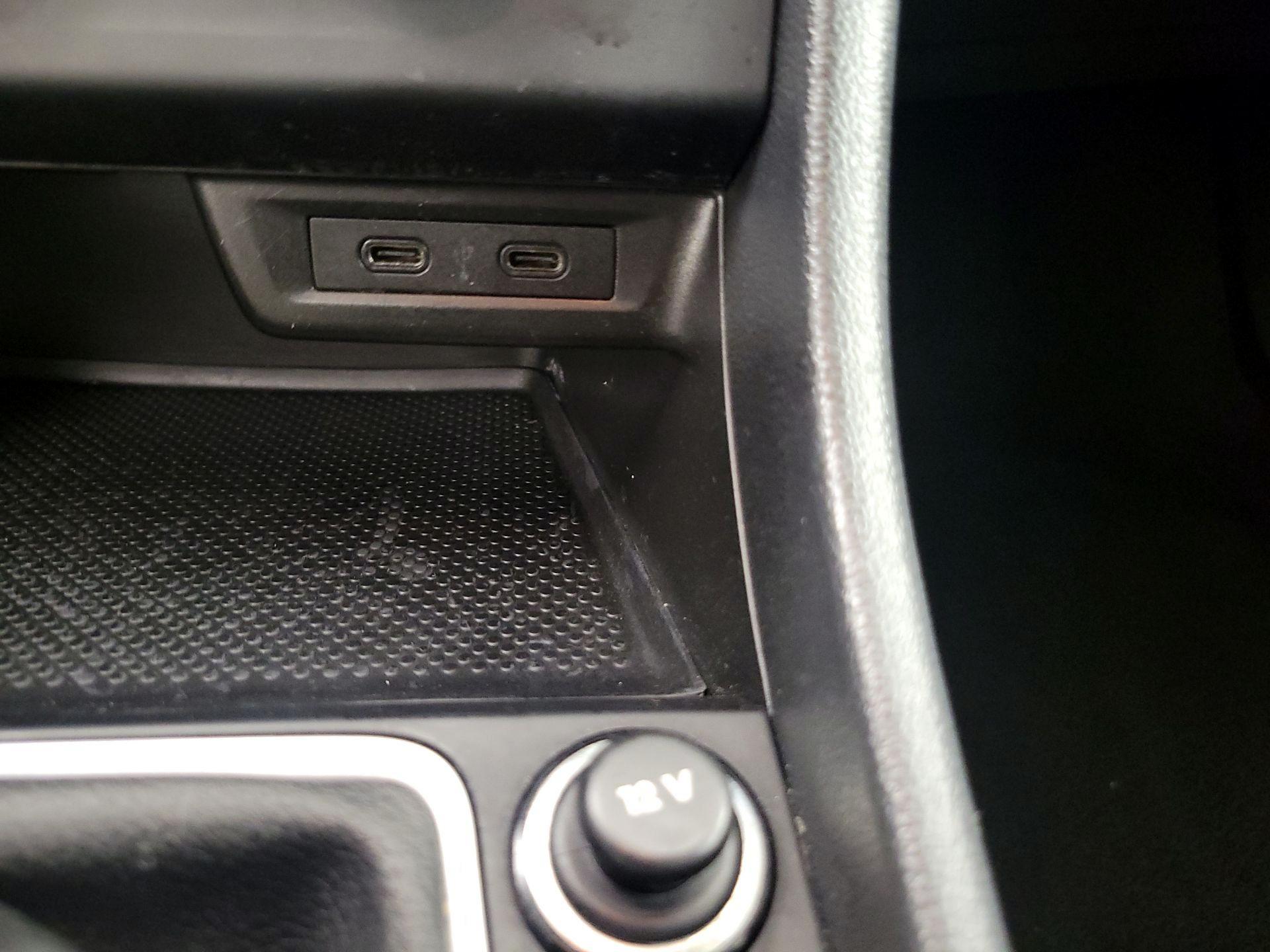 Thumbnail: 2024 Volkswagen Jetta - 18