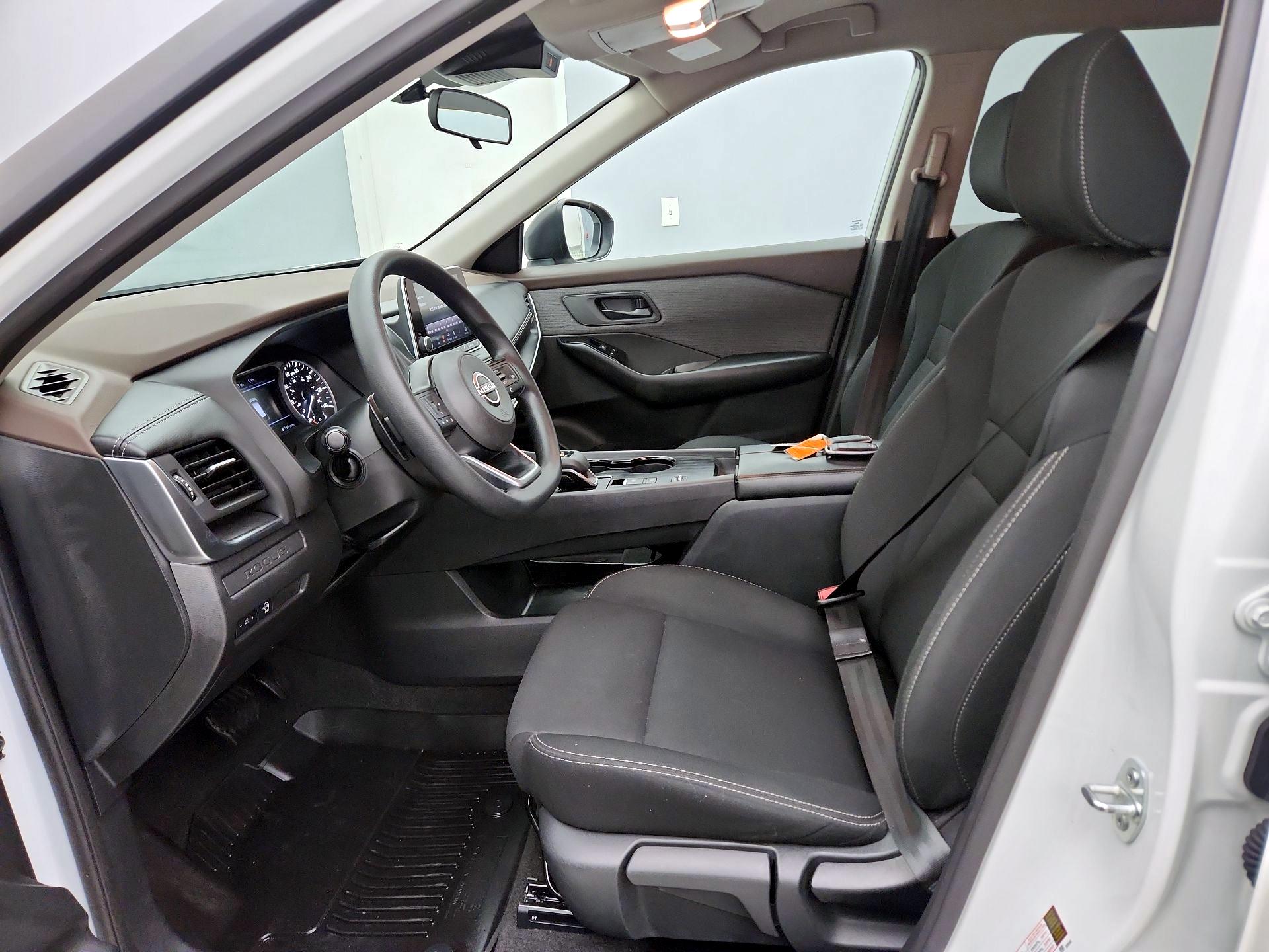 Thumbnail: 2023 Nissan Rogue - 11