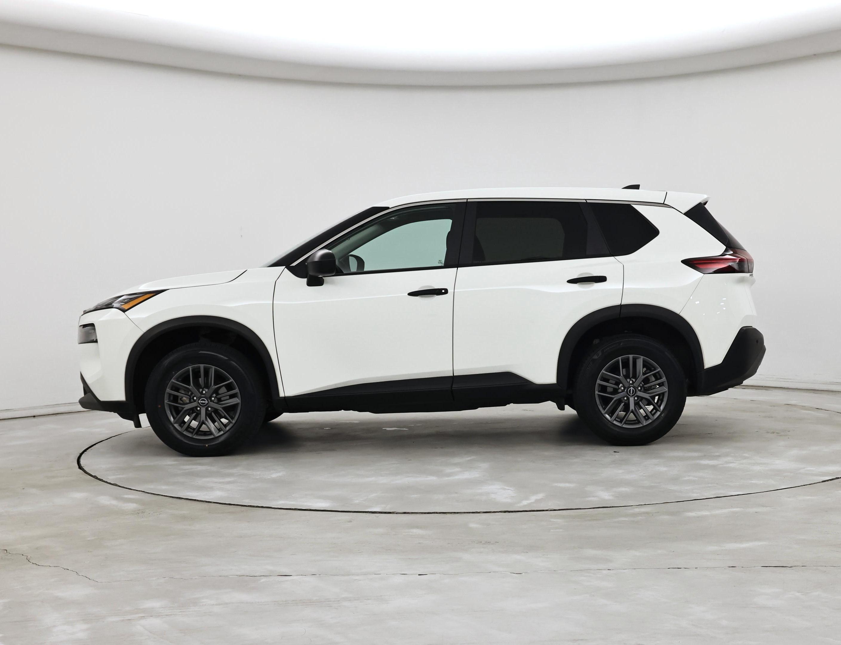 Thumbnail: 2023 Nissan Rogue - 3