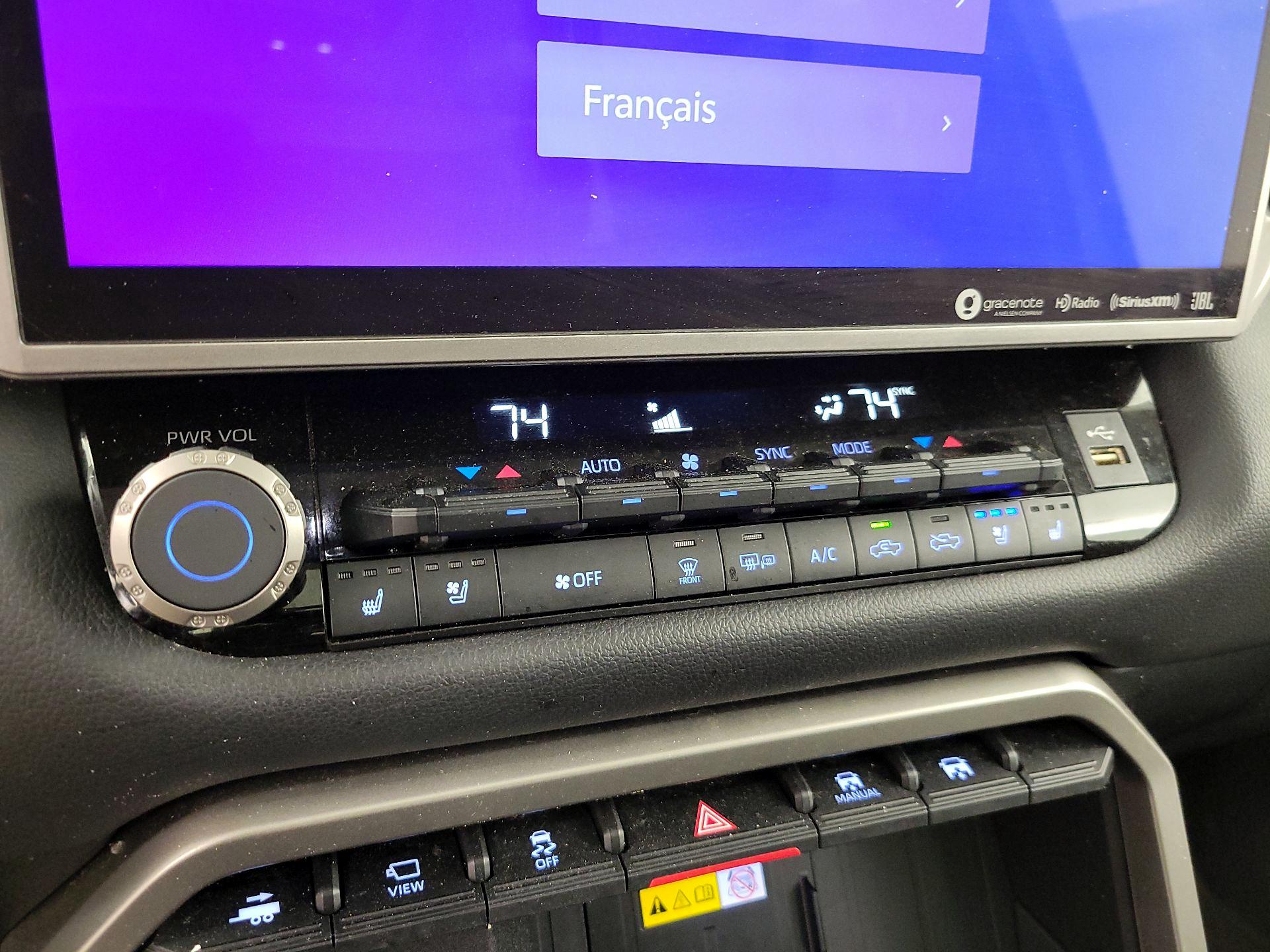 Thumbnail: 2023 Toyota Tundra - 17