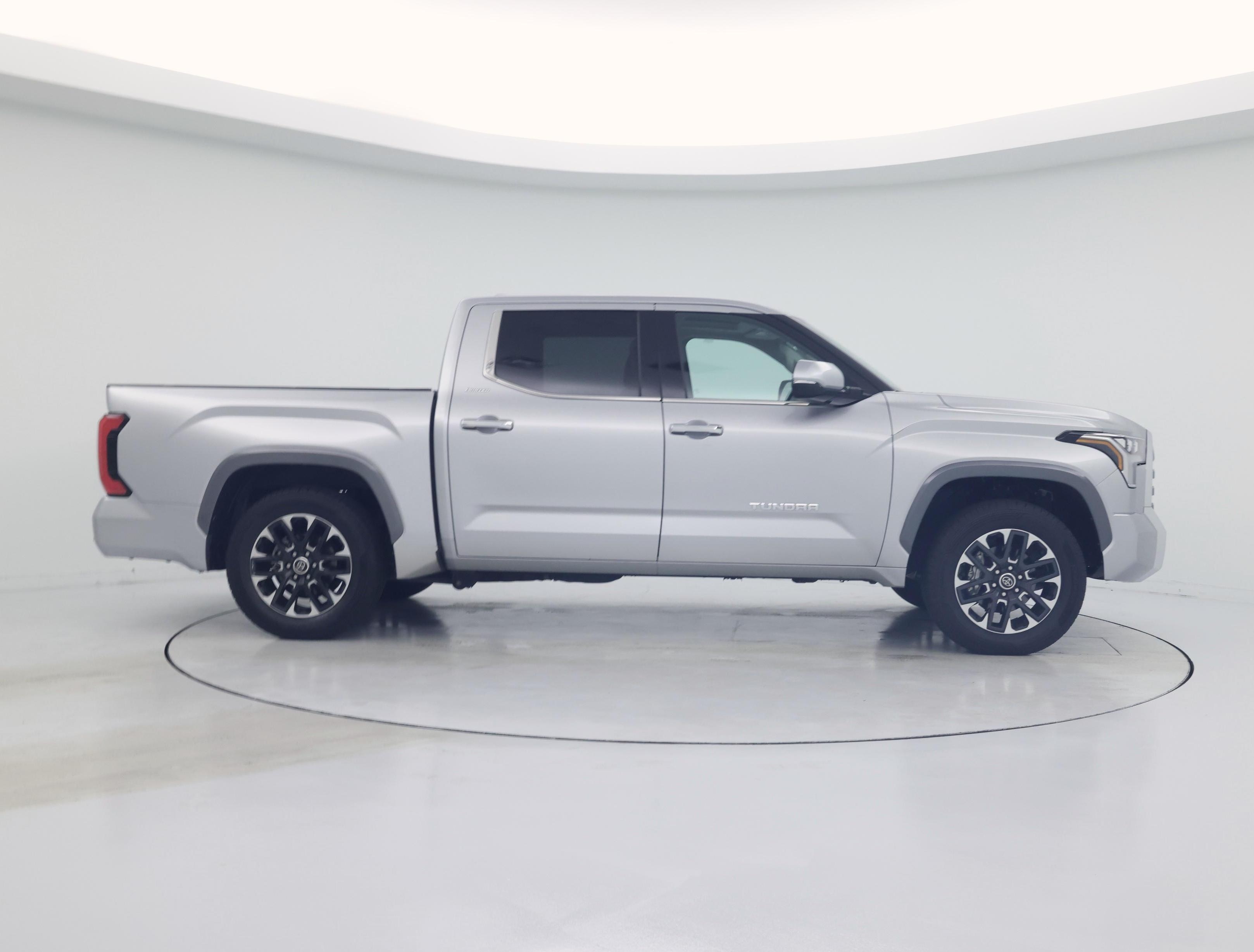 Thumbnail: 2023 Toyota Tundra - 7