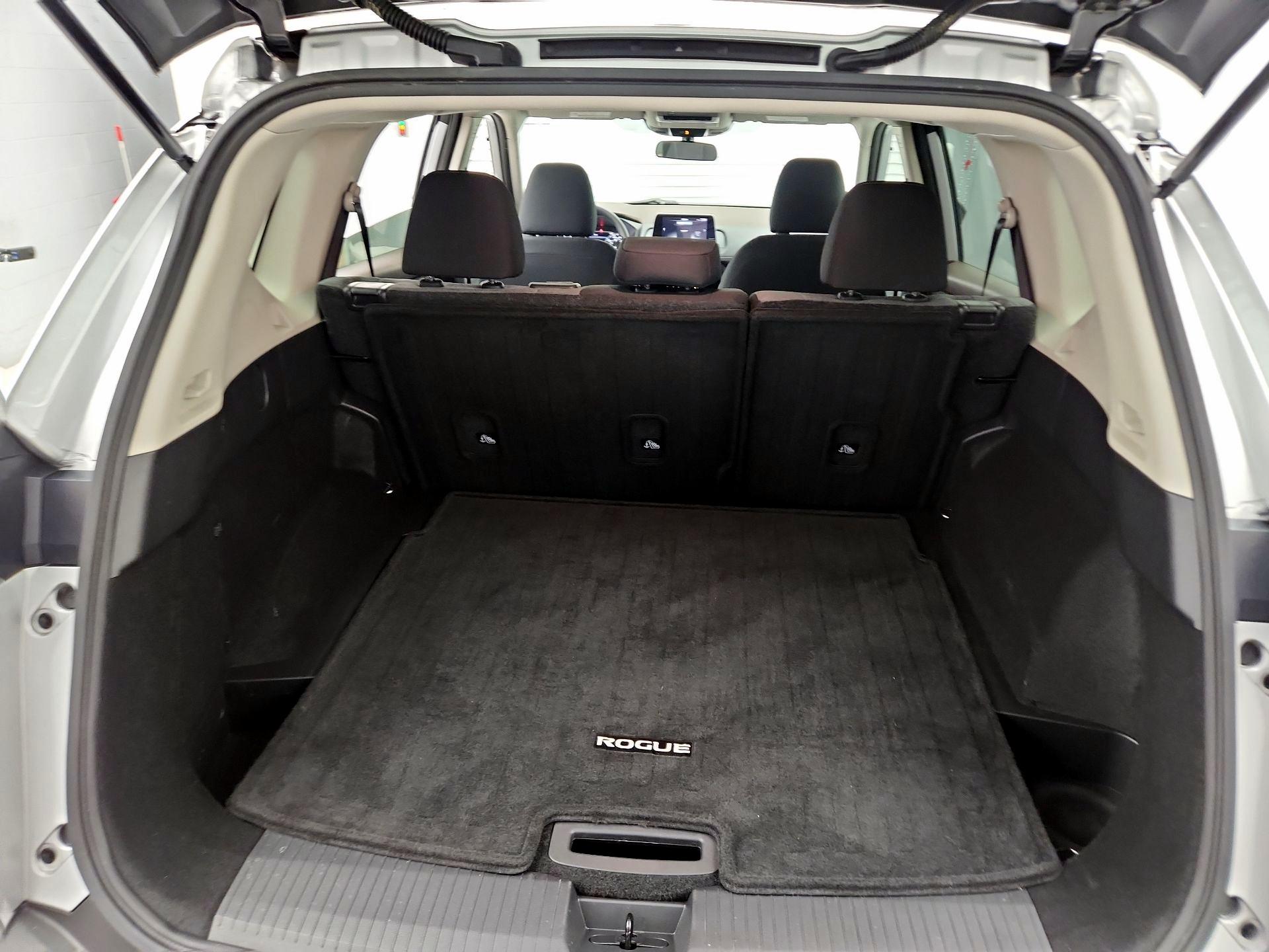 Thumbnail: 2023 Nissan Rogue - 20