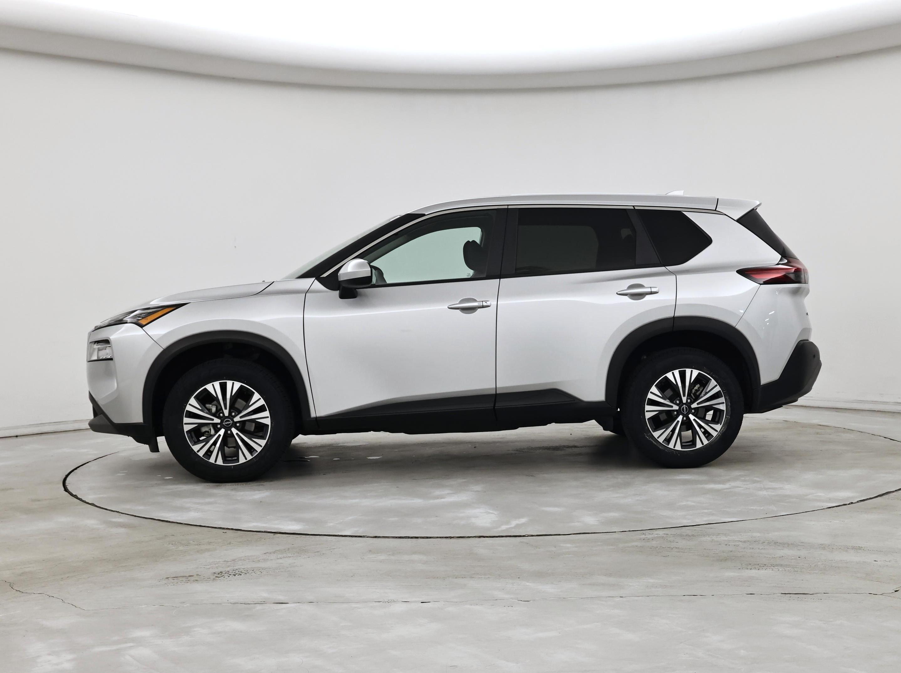 Thumbnail: 2023 Nissan Rogue - 3