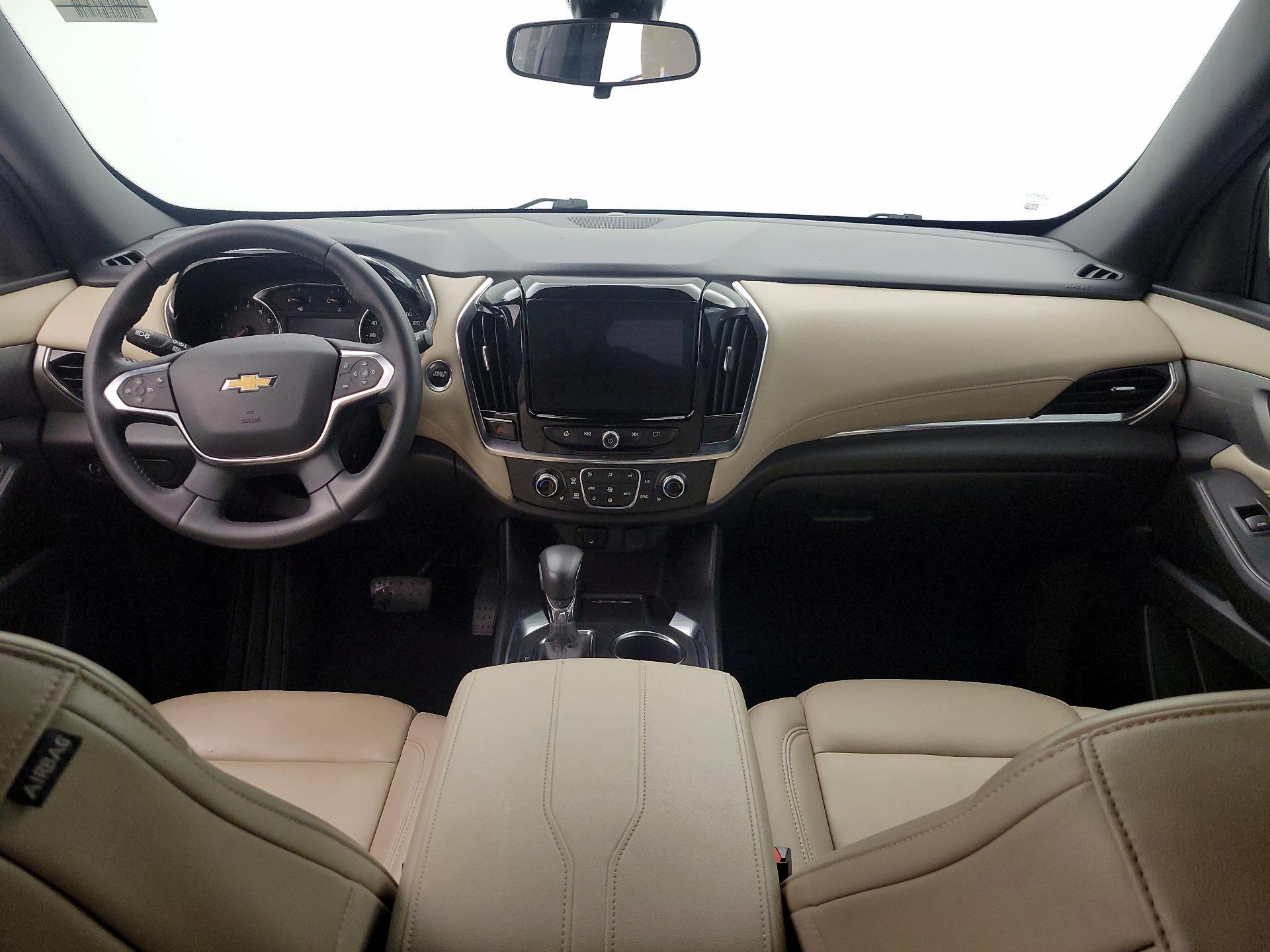 Thumbnail: 2022 Chevrolet Traverse - 9